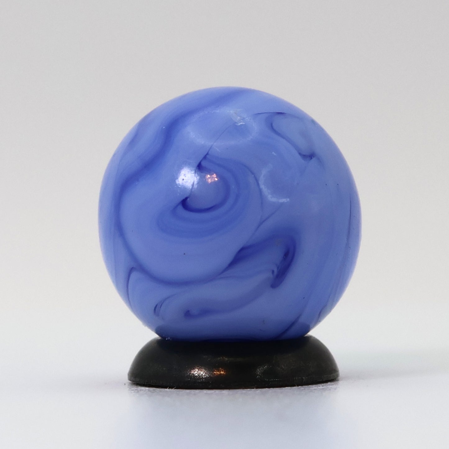 5/8" VTG Swirl Marble Blue ribbons translucent Base Busy pattern NM