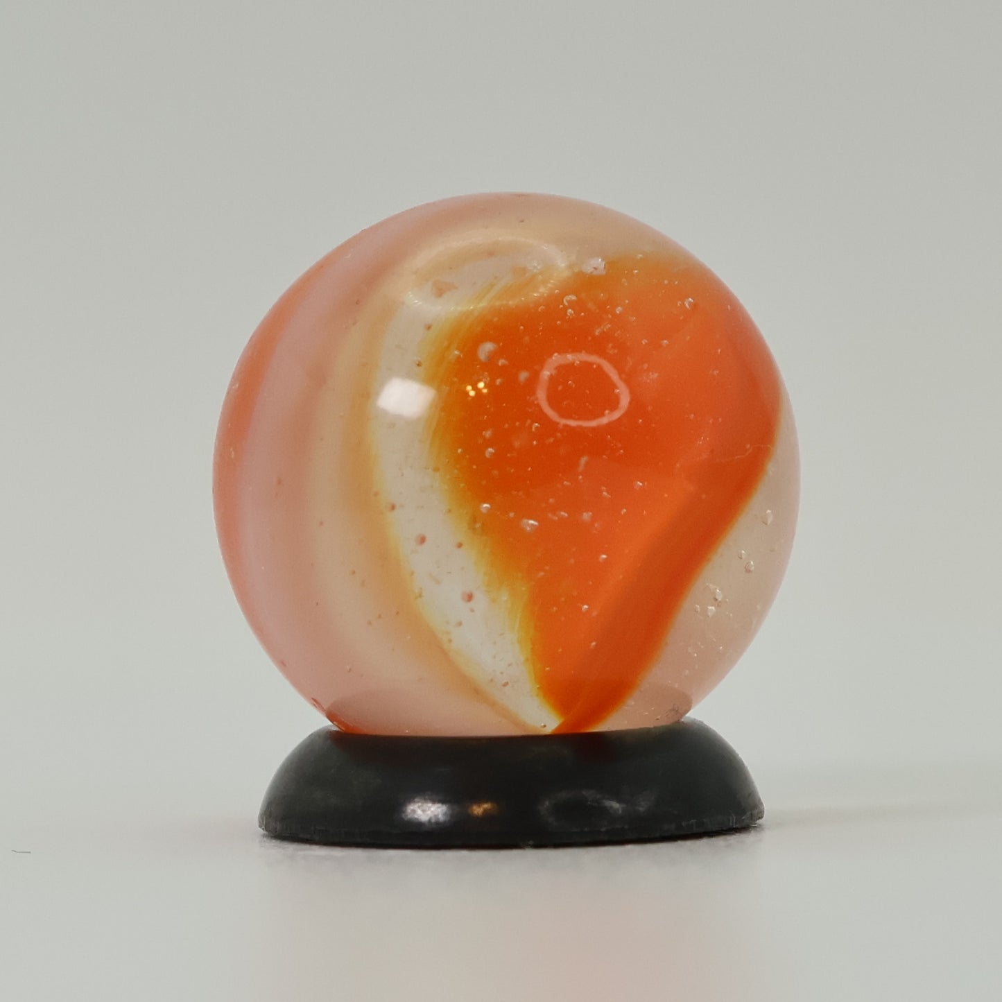 5/8" Peltier Clear Base Rainbo Marble Orange & White MINT UV