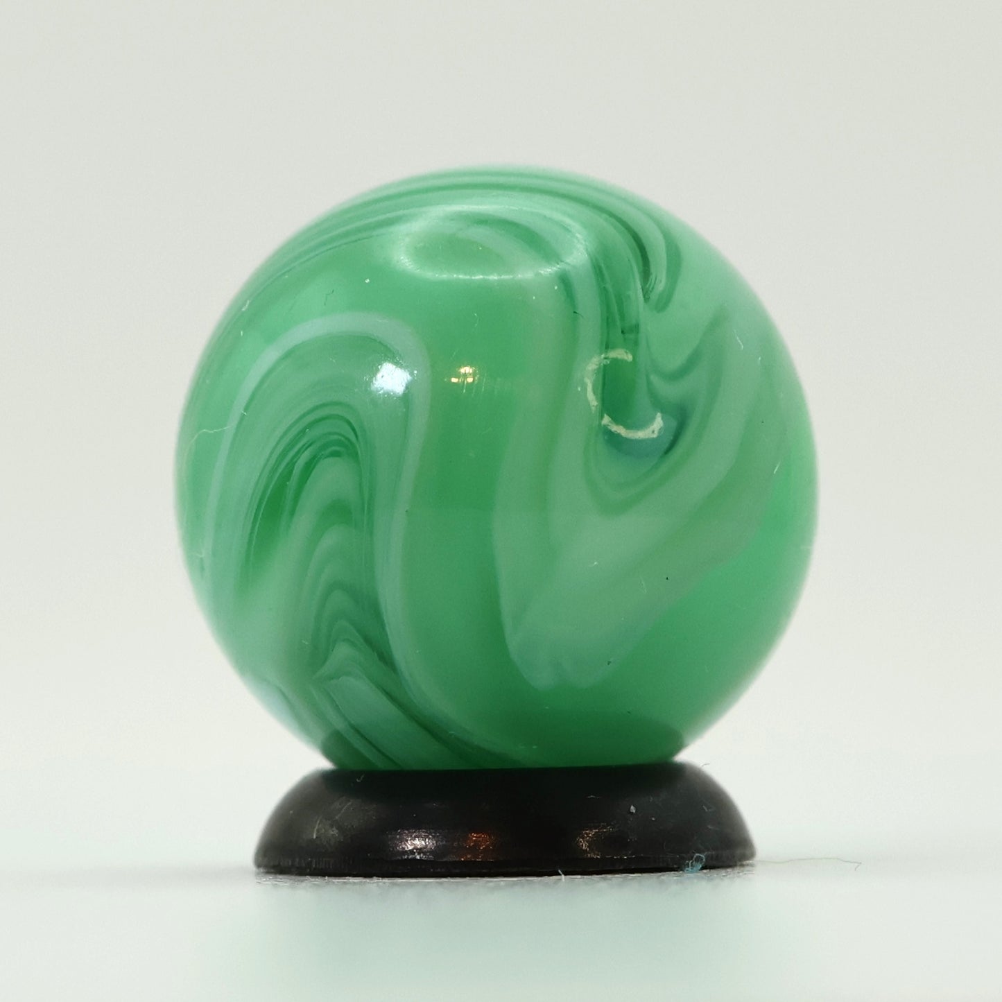 5/8" Mint Green Slag Marble NM+