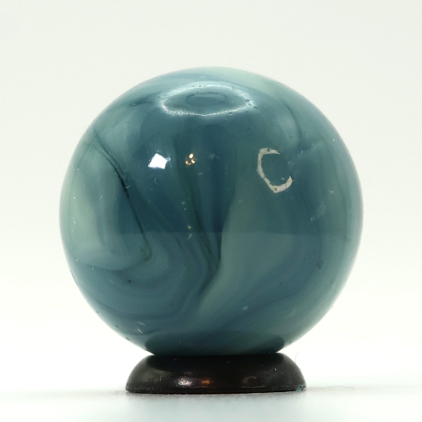7/8" Vintage Swirl Marble Blue & White NM