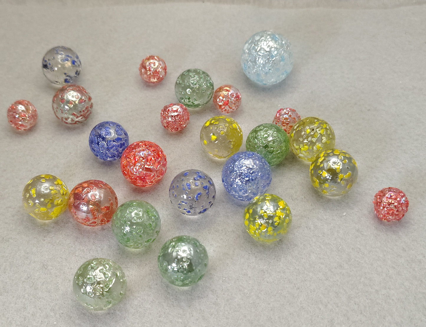 23 Vacor Stardust Marbles 11-17.5mm & 1-0.85" Vacor Snowflake NM+ to M