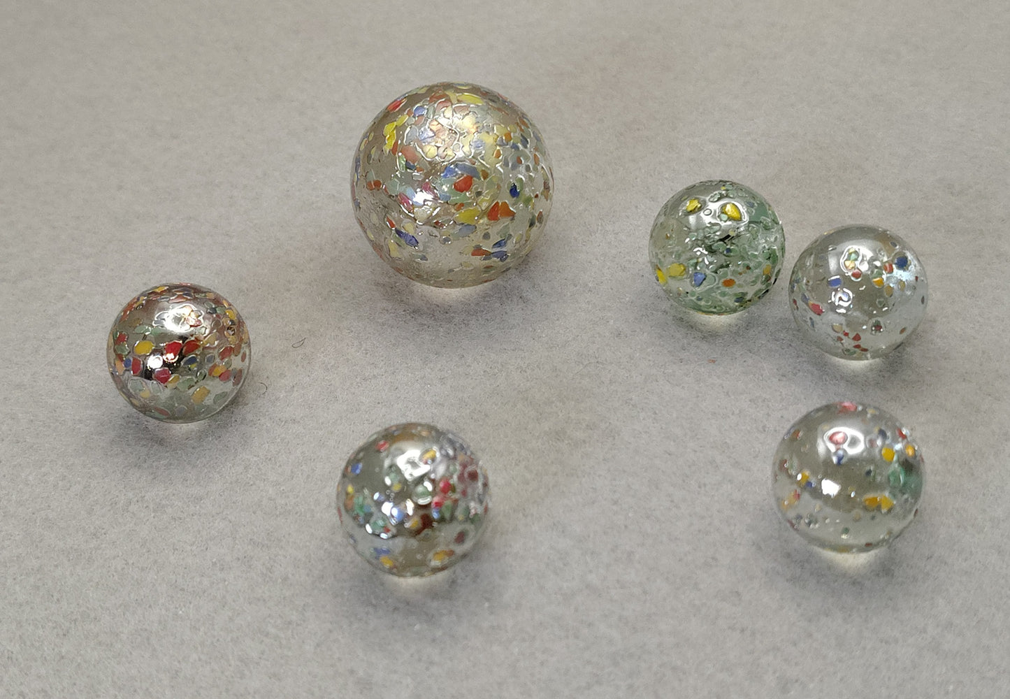 5/8" to 1" 6pk Vacor Asteroid Marbles 4- players & 1 shooter M