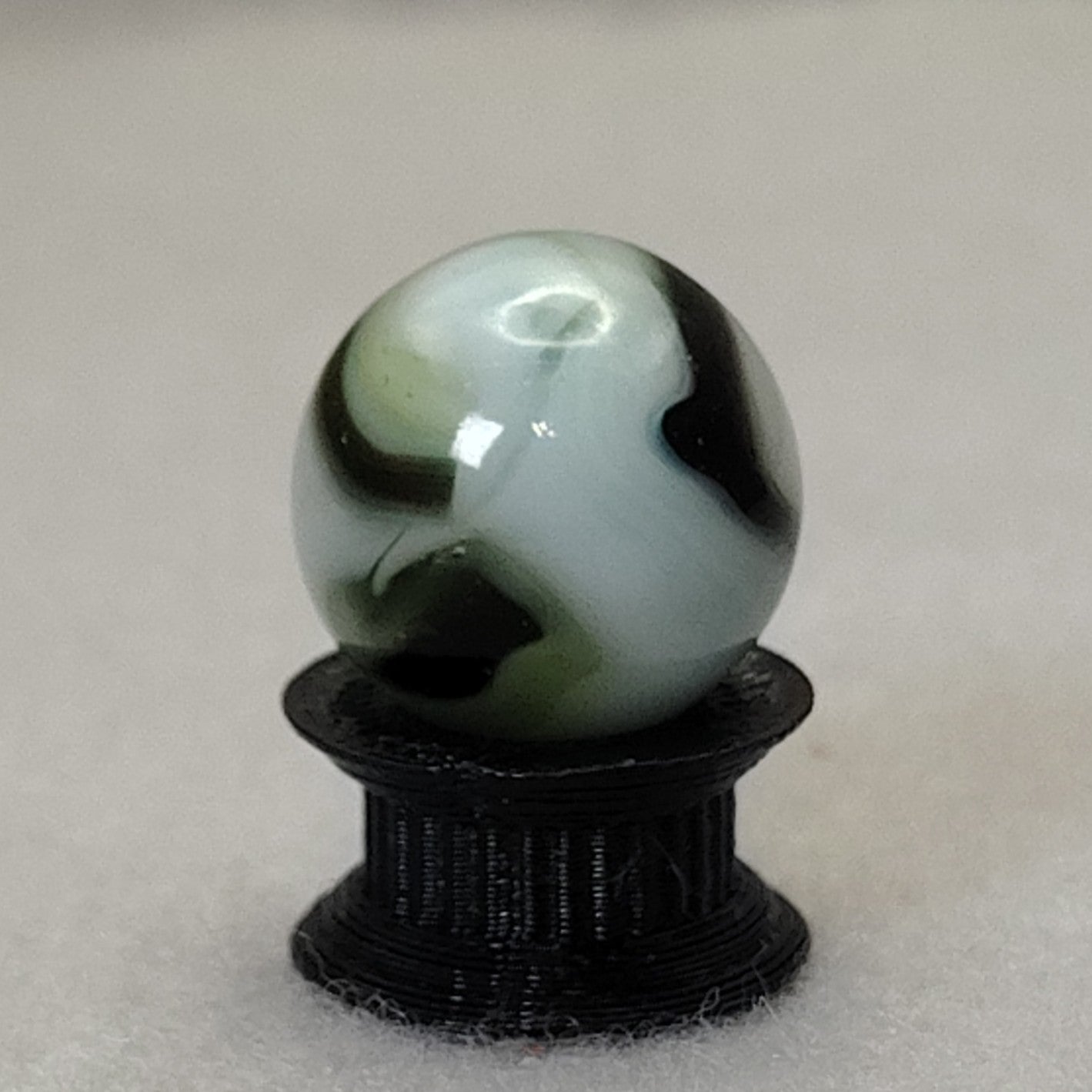 15mm Transparent Swirl Marble (Champion?) NM+