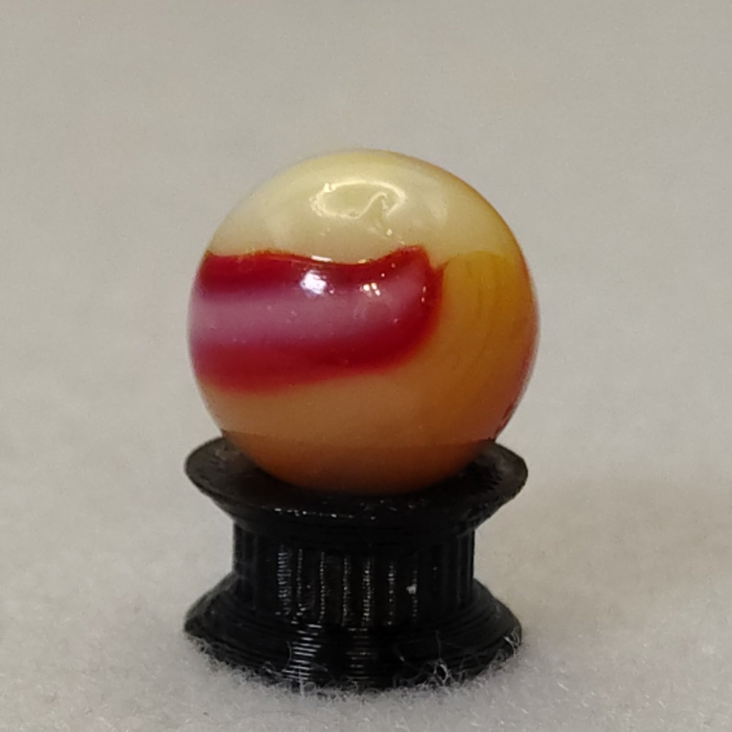 16mm Peltier Rainbo Marble Yellow & Red NM-