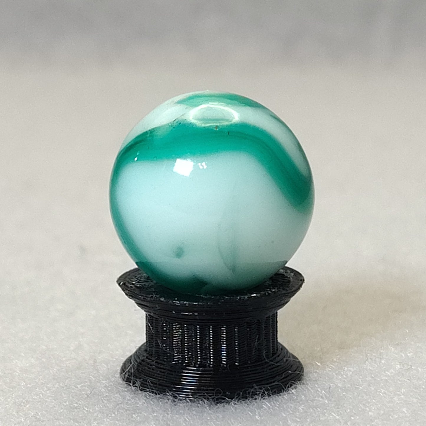 17mm Green & White swirl marble Ravenswood? Alley? NM