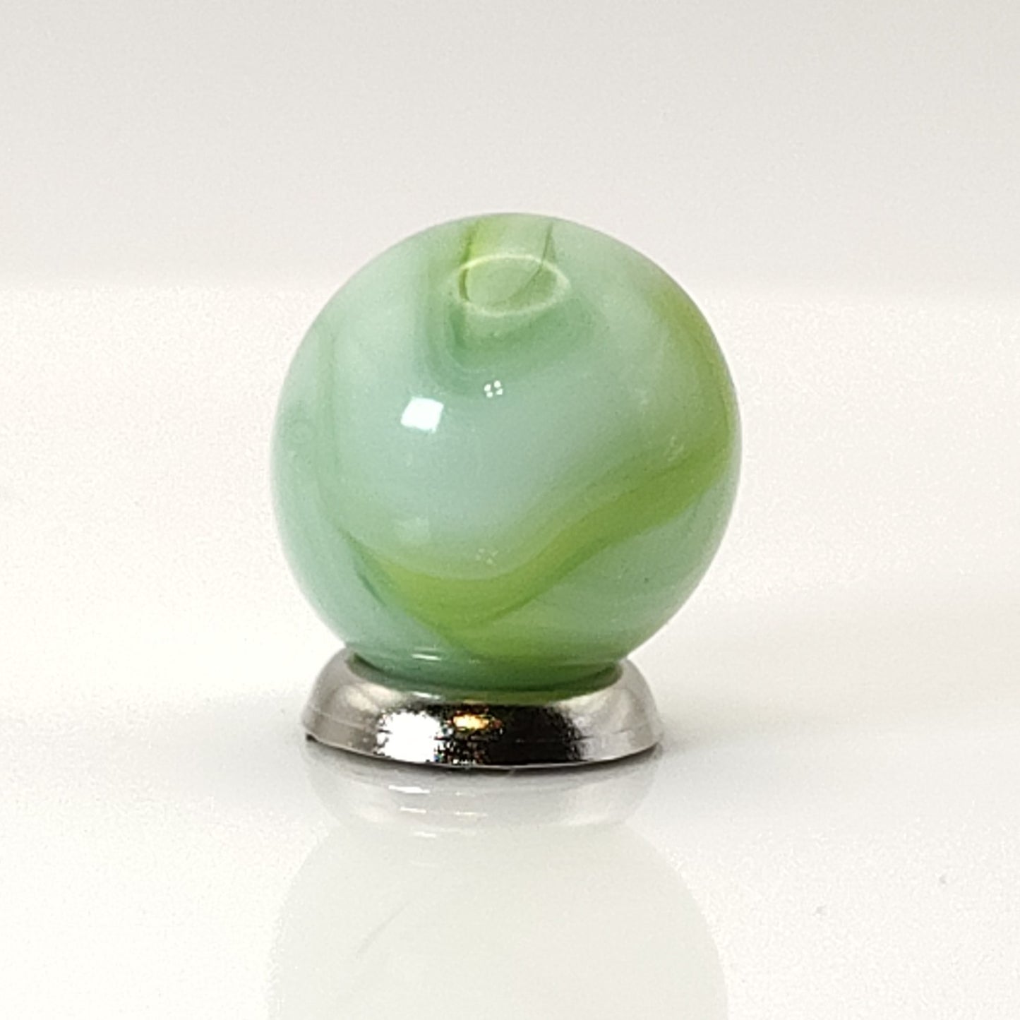 16.5mm Swirl marble Off-round Ravenswood? M-