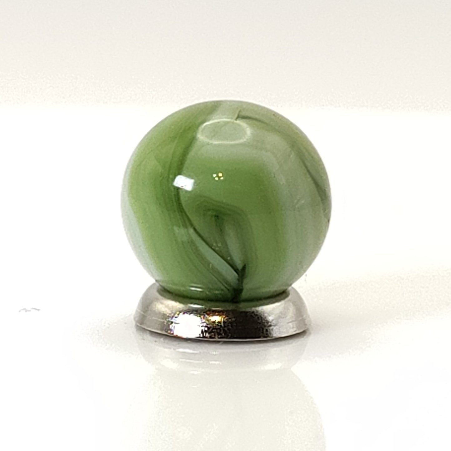 14.5mm Swirl Marble Green & White Ravenswood? Champion? NM+