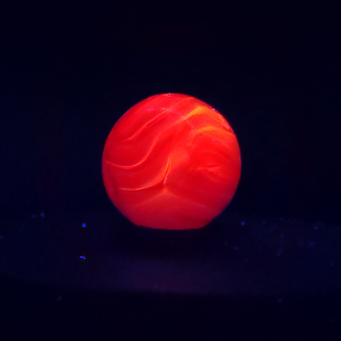 5/8" Swirl Marble Red Pink White NM-