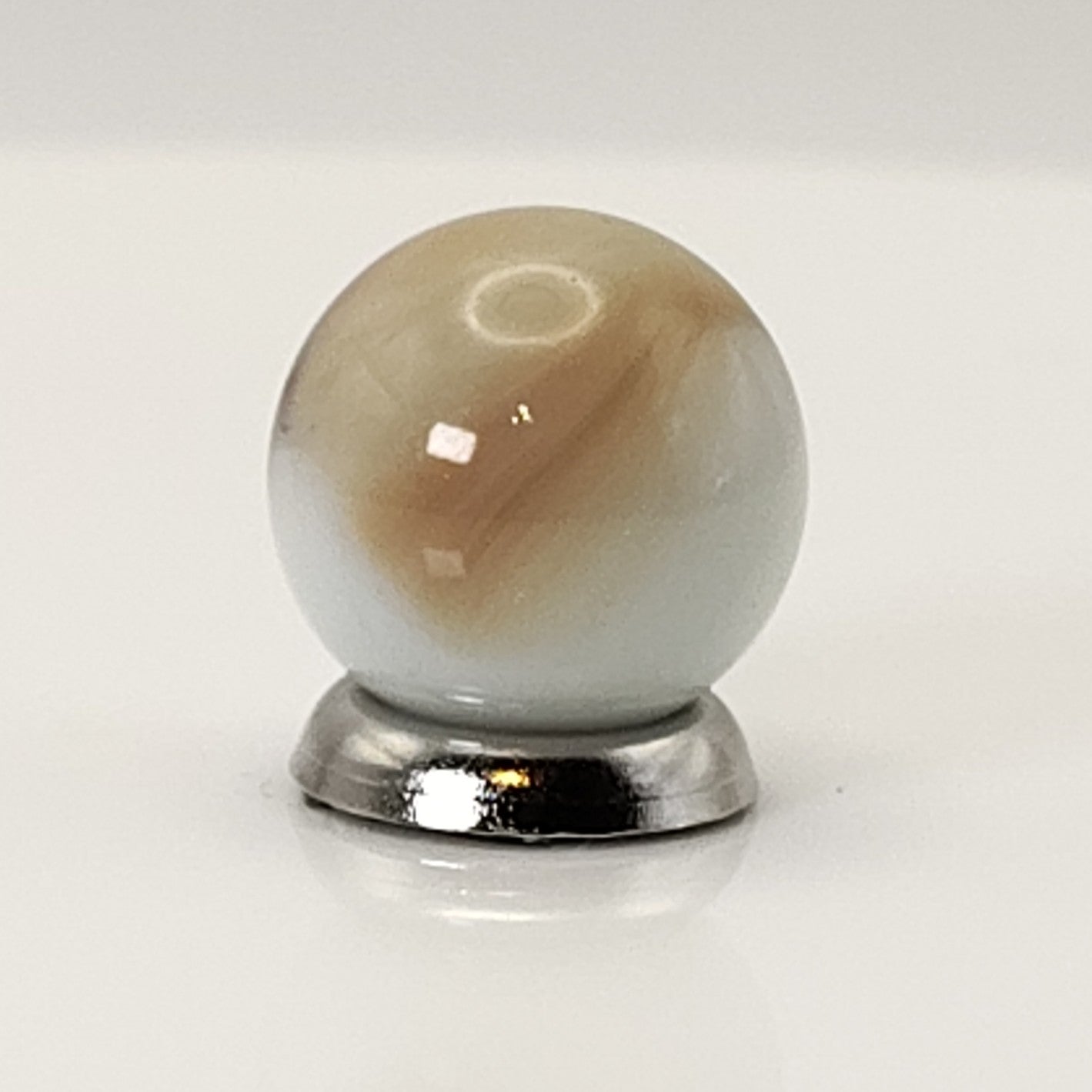 14.5mm Akro Agate Lazy Corkscrew w/small cold crease NM+