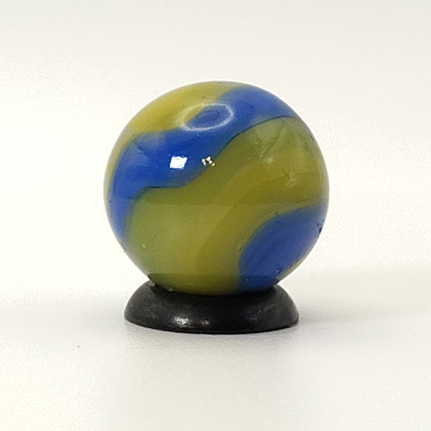 5/8" Akro Agate Special Corkscrew Marble Blue Translucent Yellow & White NM-