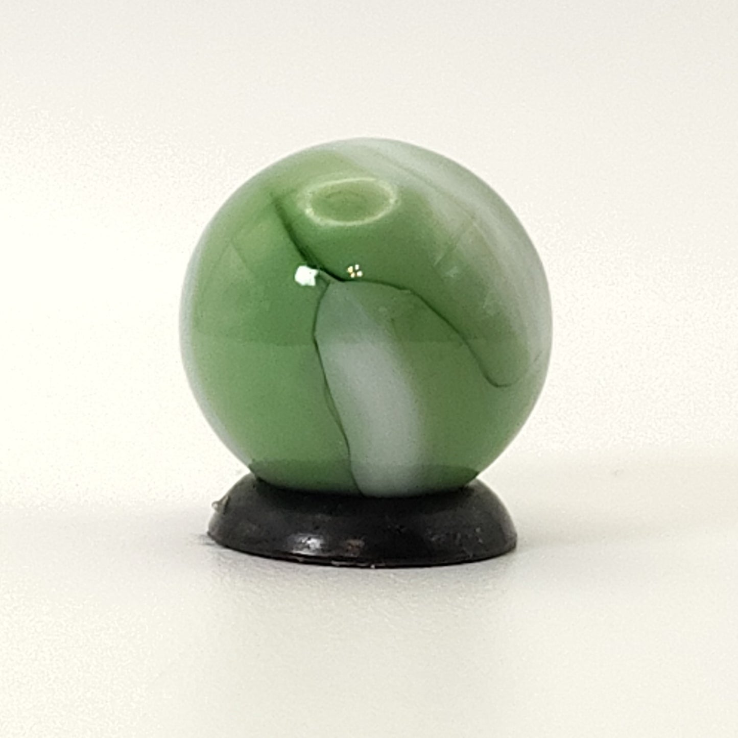 5/8" Green & White Opaque Swirl Marble NM+