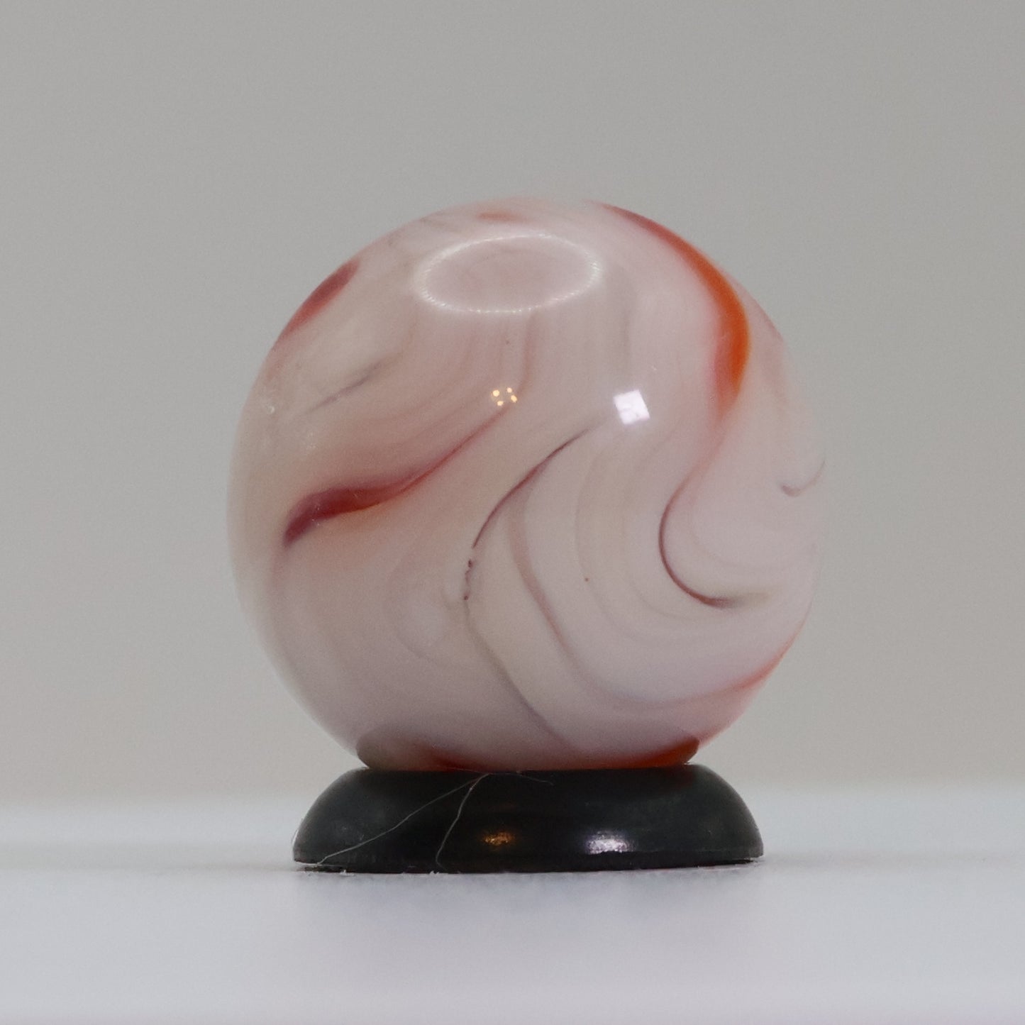 5/8" Swirl Marble White & Pink NM-
