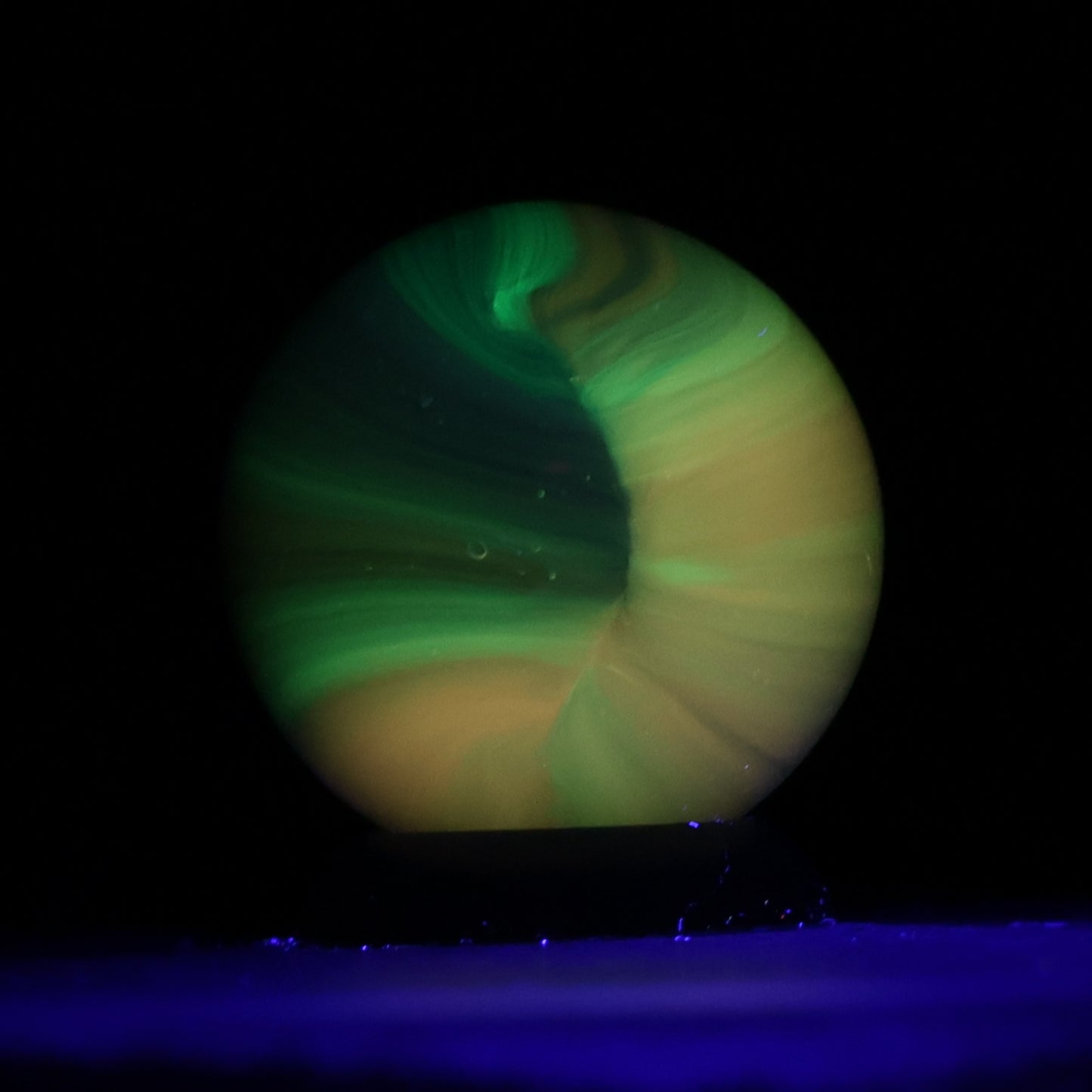 5/8" Akro Agate Patch Marble UV NM