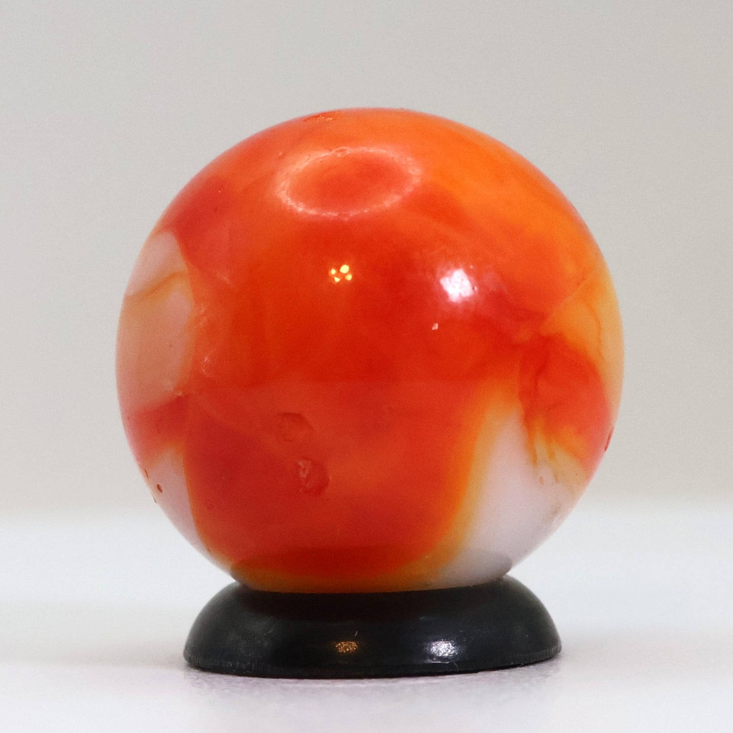 11/16" Peltier Rainbo Marble Orange & White NM