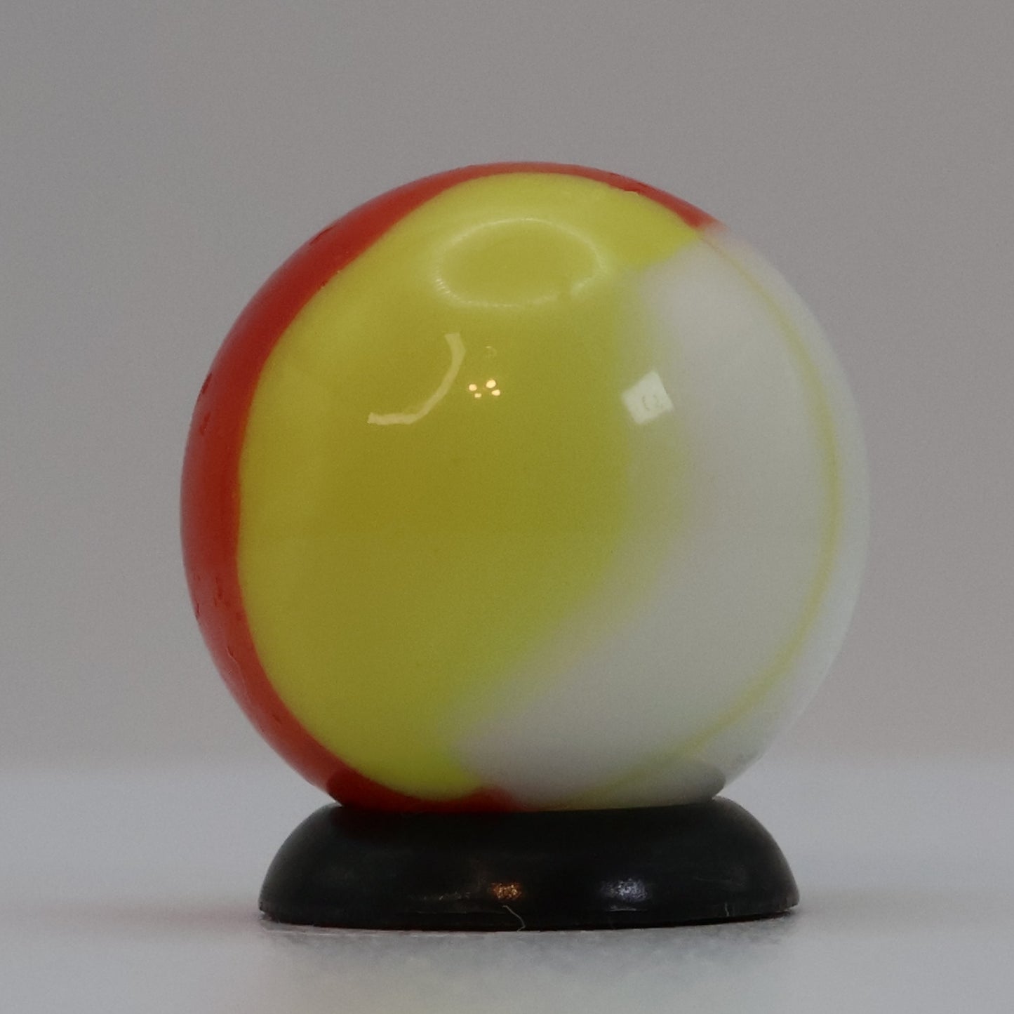 16.5mm Marble King Rainbow Marble yellow & Red (Ketchup & Mustard) NM+