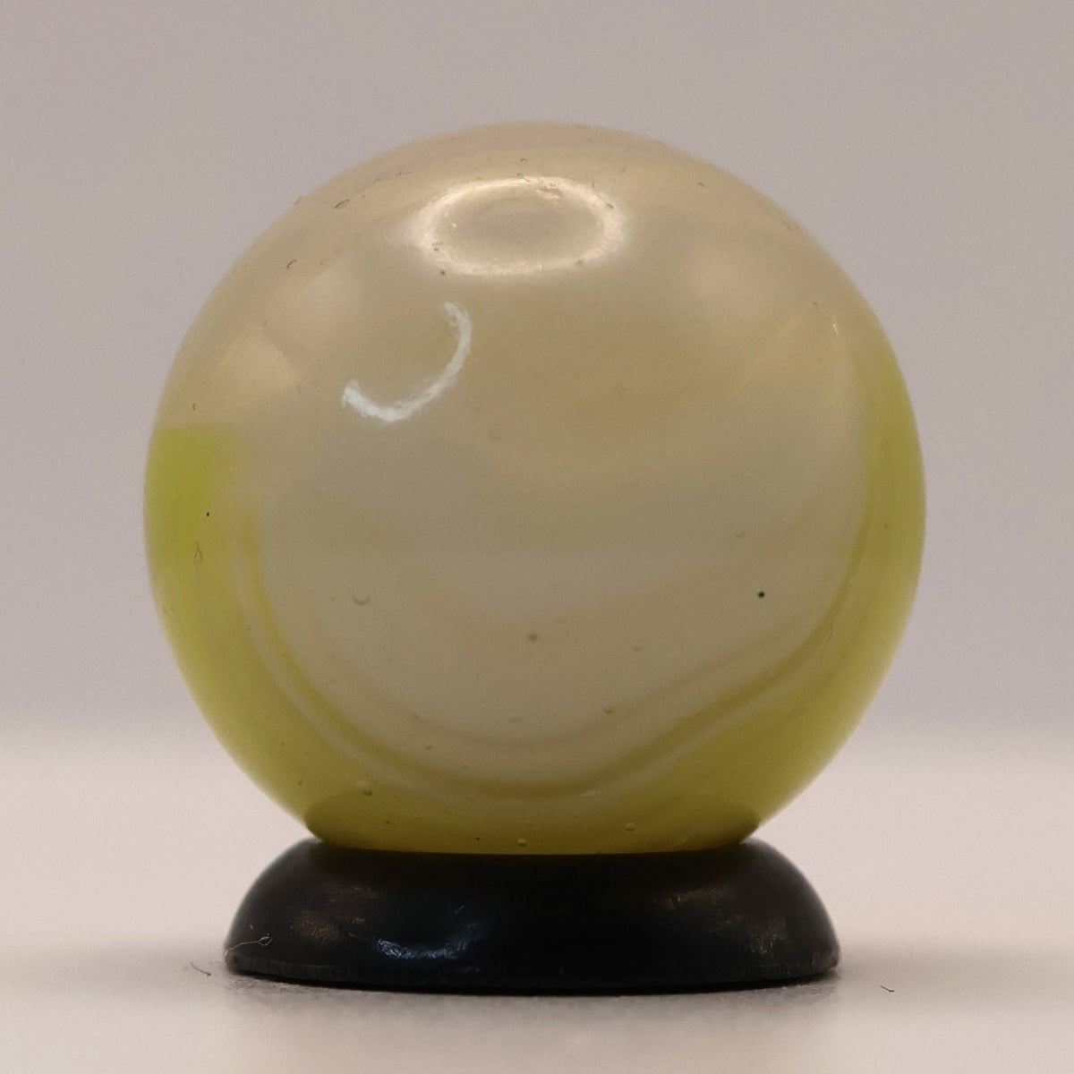 5/8" Akro Agate Egg Yolk Patch Marble Mint