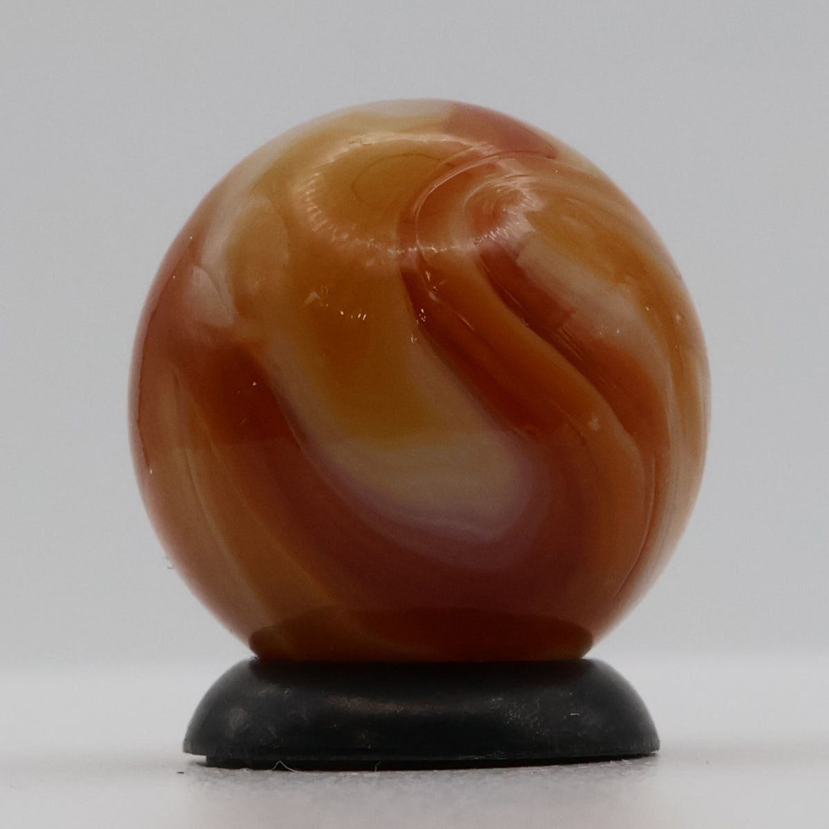 5/8" Red & Cream marble - gorgeous! NM+