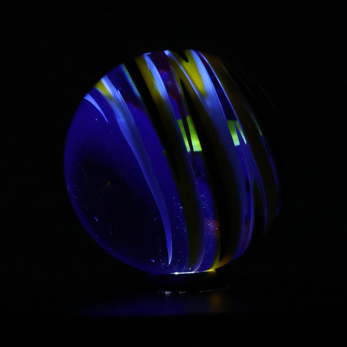 1 5/16" (33mm) Contemporary Handmade Marble Signed 2013 MINT