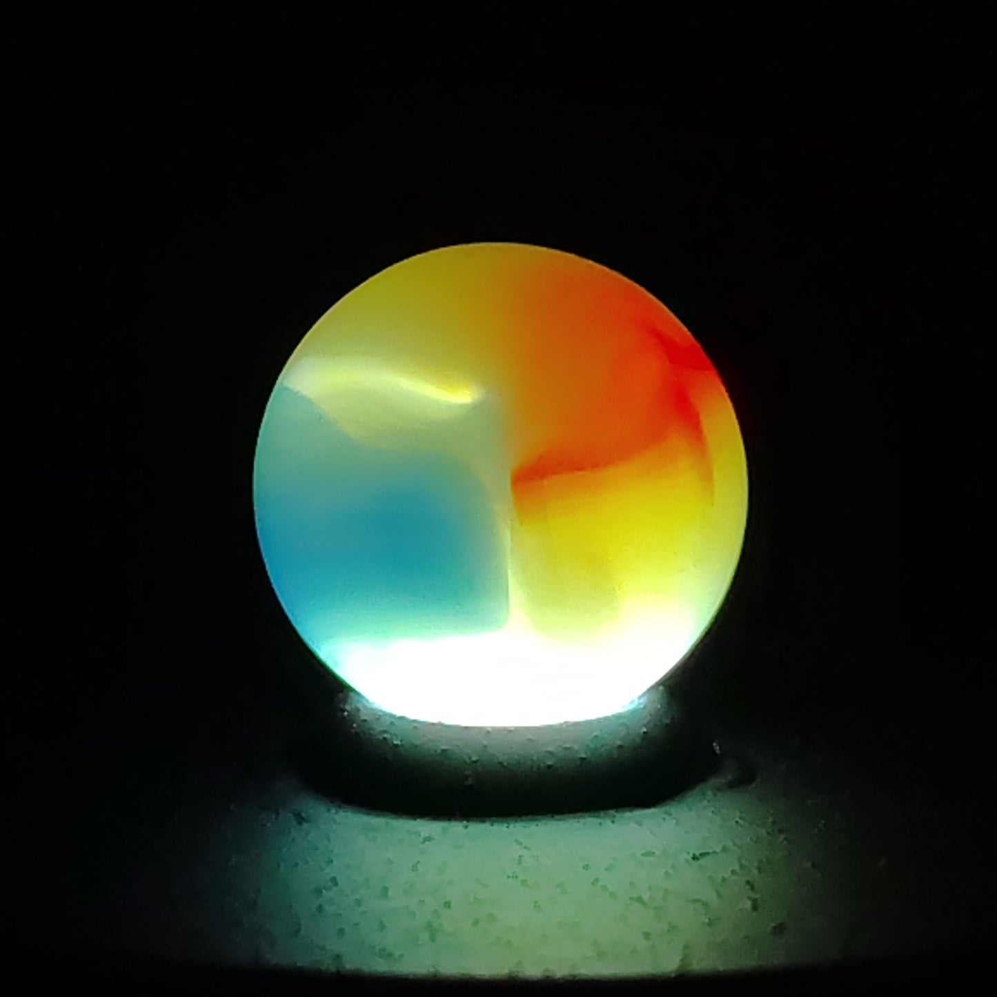 5/8" Vitro Agate Tri-Lite Marble Manganese glow NM+