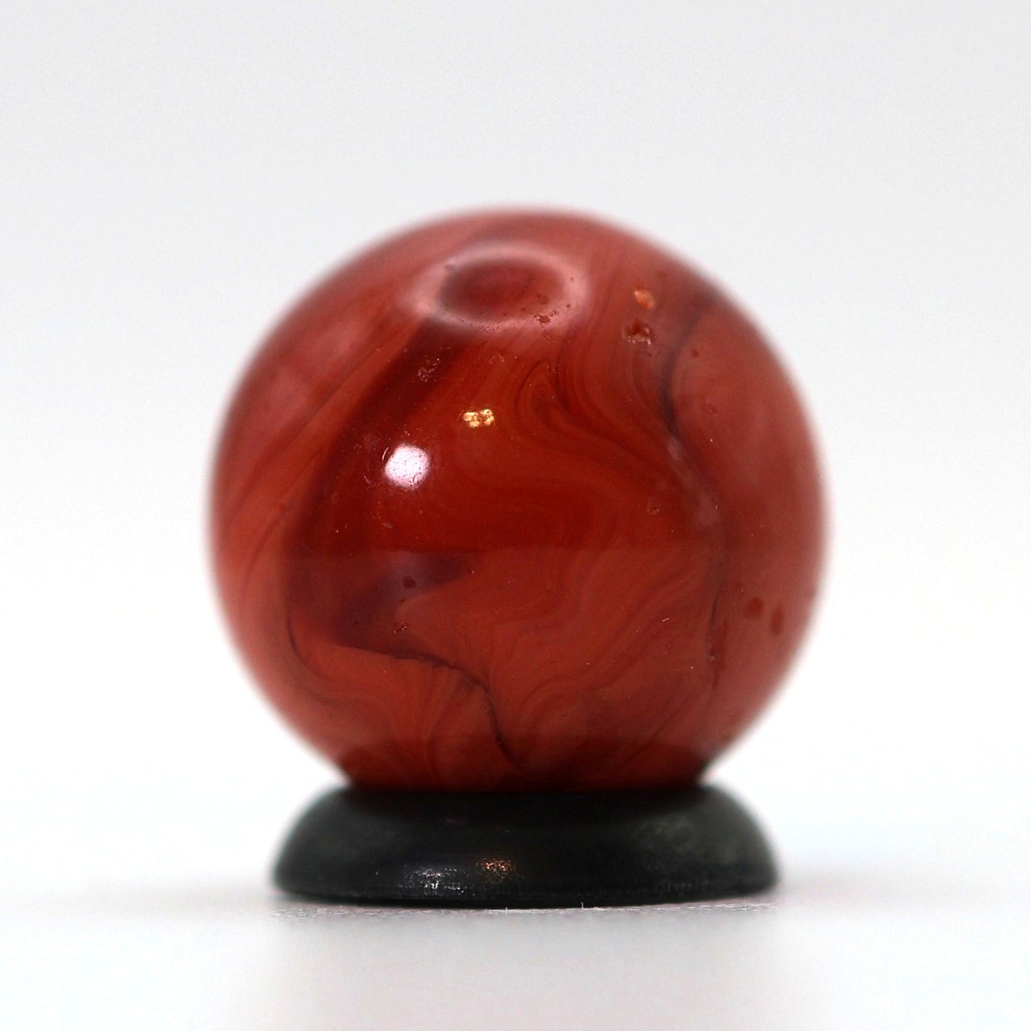 5/8" Swirl Marble Red on Red NM-