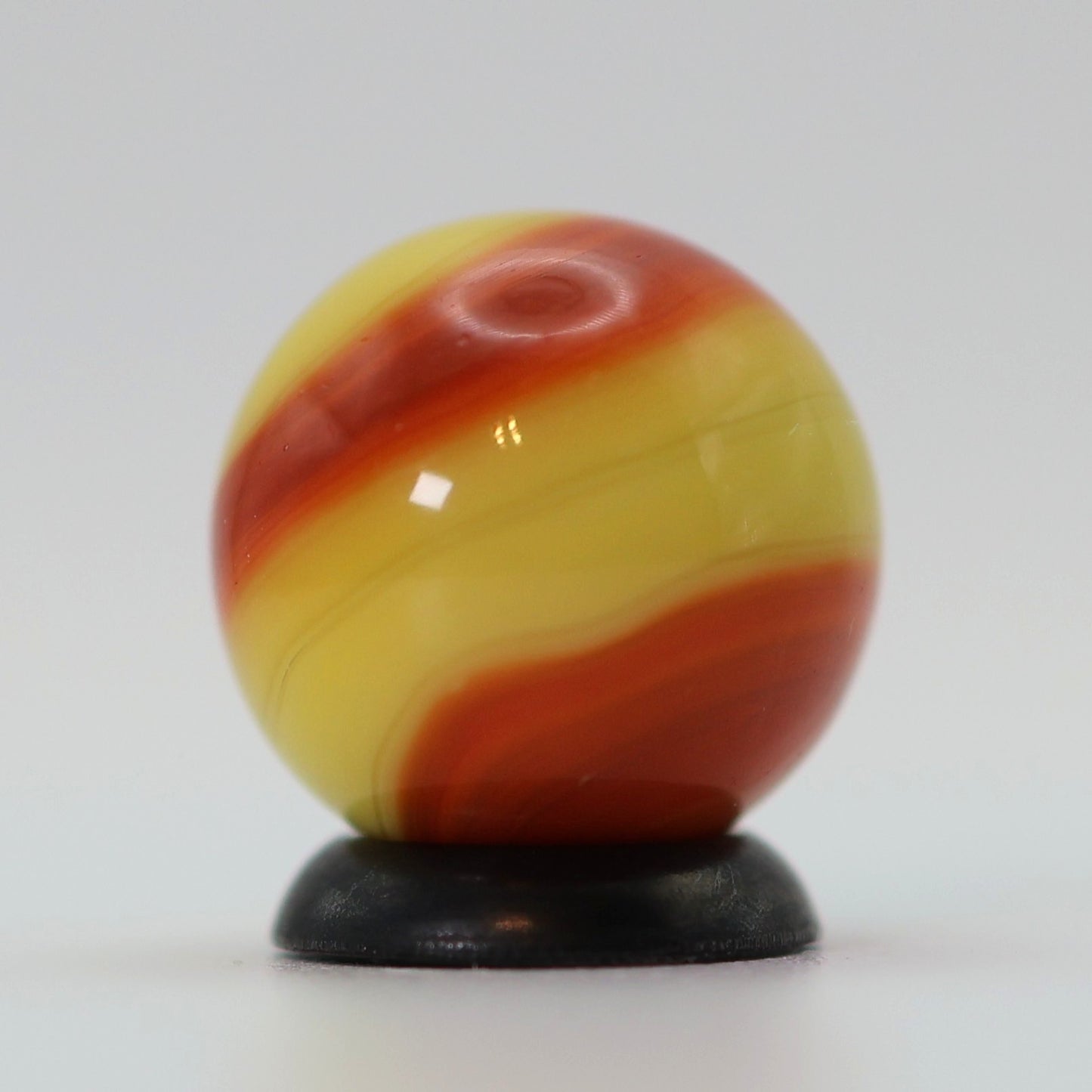 5/8" Akro Agate Prizename Corkscrew Marble Yellow & Orange NM