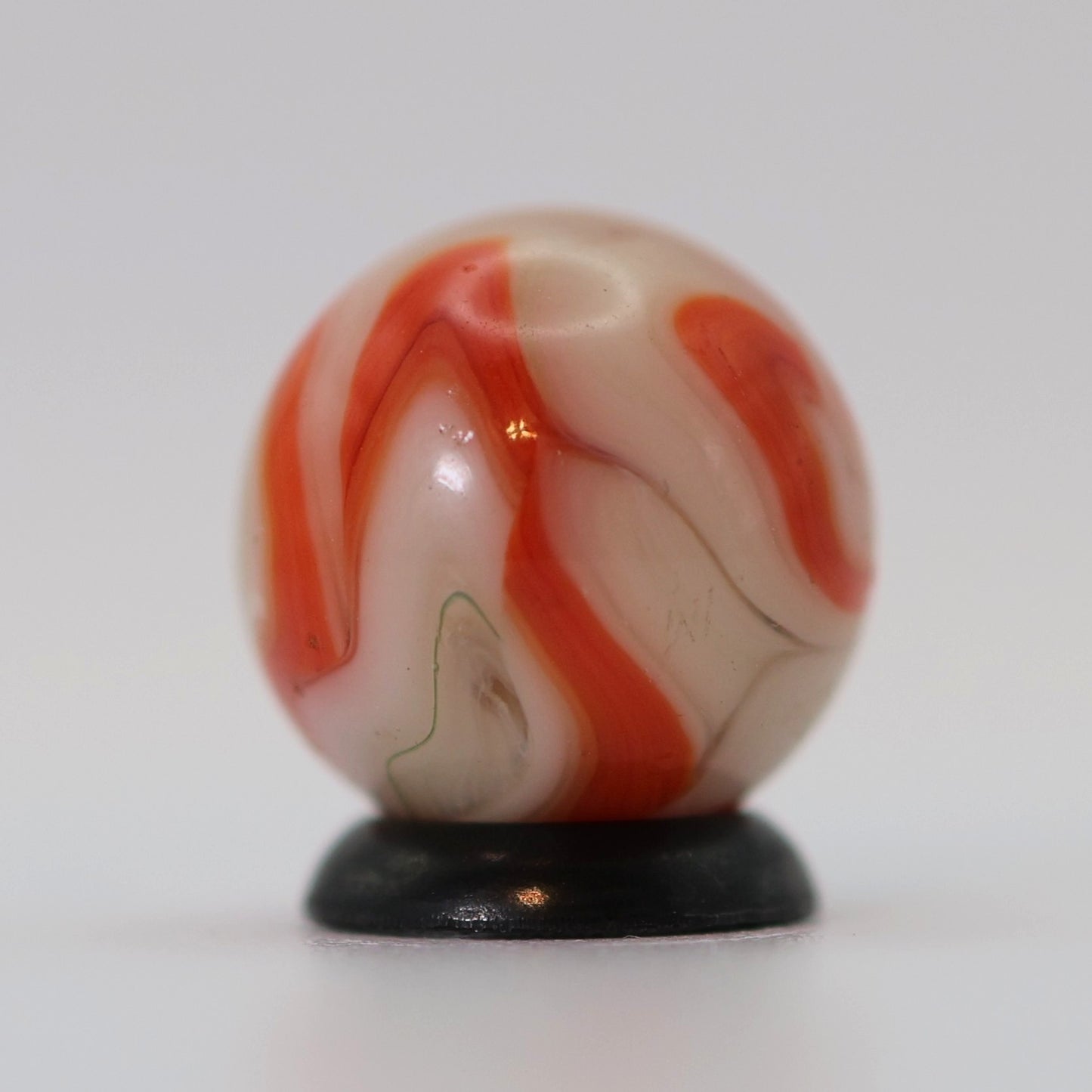 5/8" Swirl Marble Pink/Red/Cream NM-