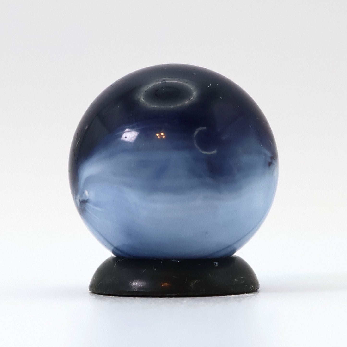 5/8" Master Marble Cobalt Blue painted White NM+