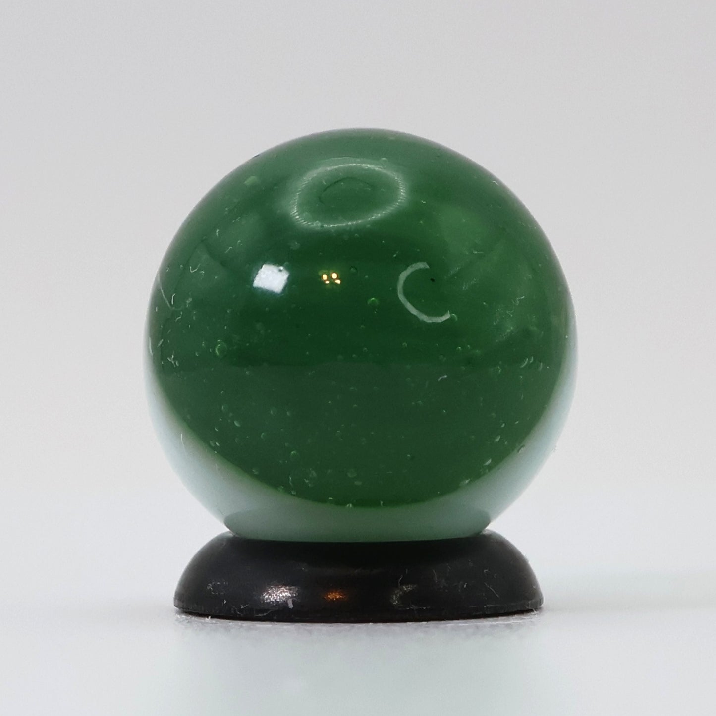 5/8" Akro Agate Patch Marble Green Translucent Base & White NM+