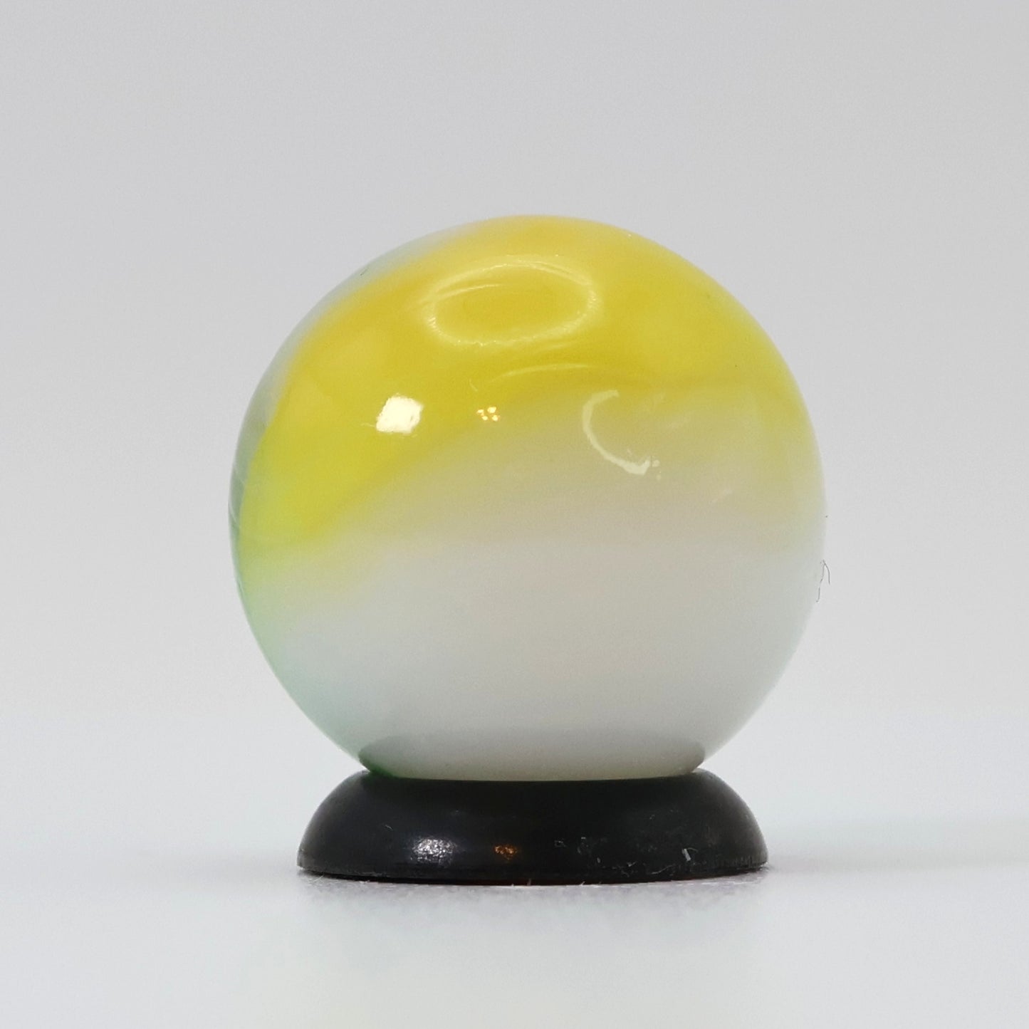 16.5mm Vitro Agate Tri-Lite Marble Yellow Green Tan NM+