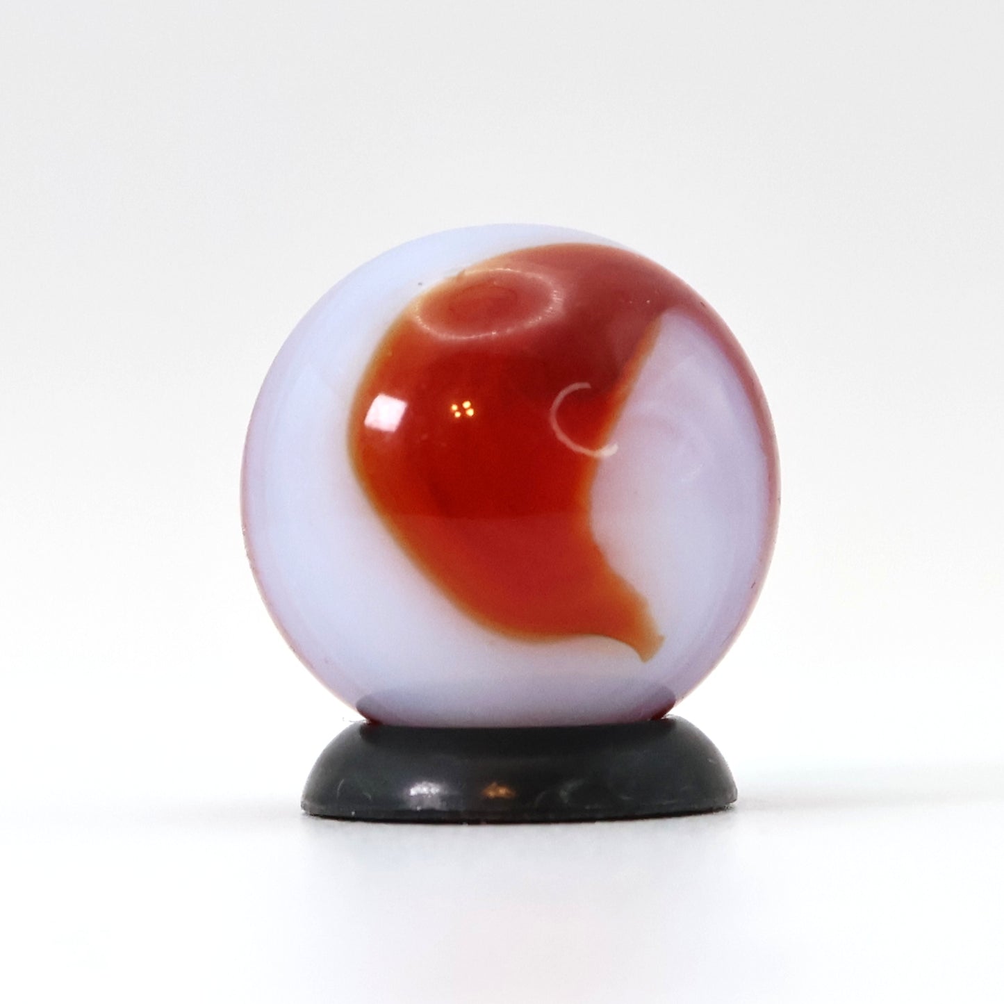 5/8" Akro Agate Corkscrew marble white base, translucent red stripe NM-