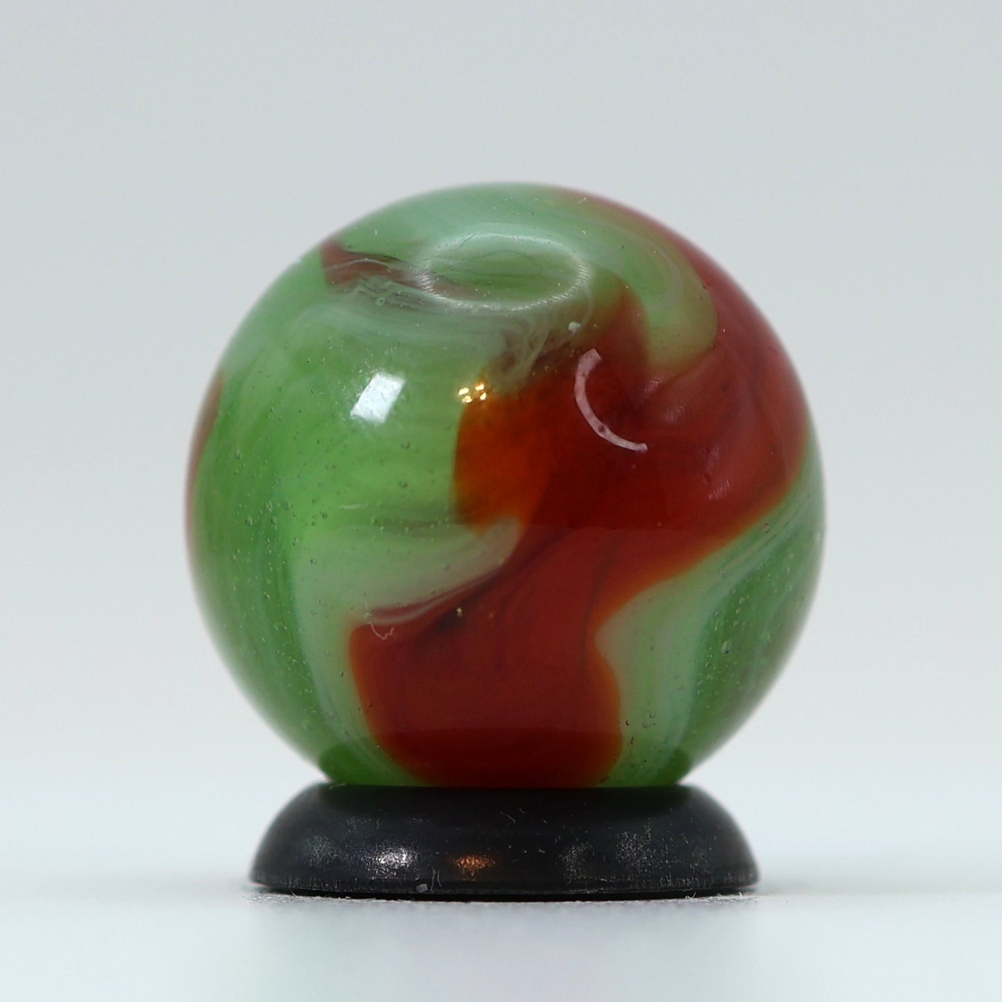 16.5mm SWIRL Marble Translucent green & red M-