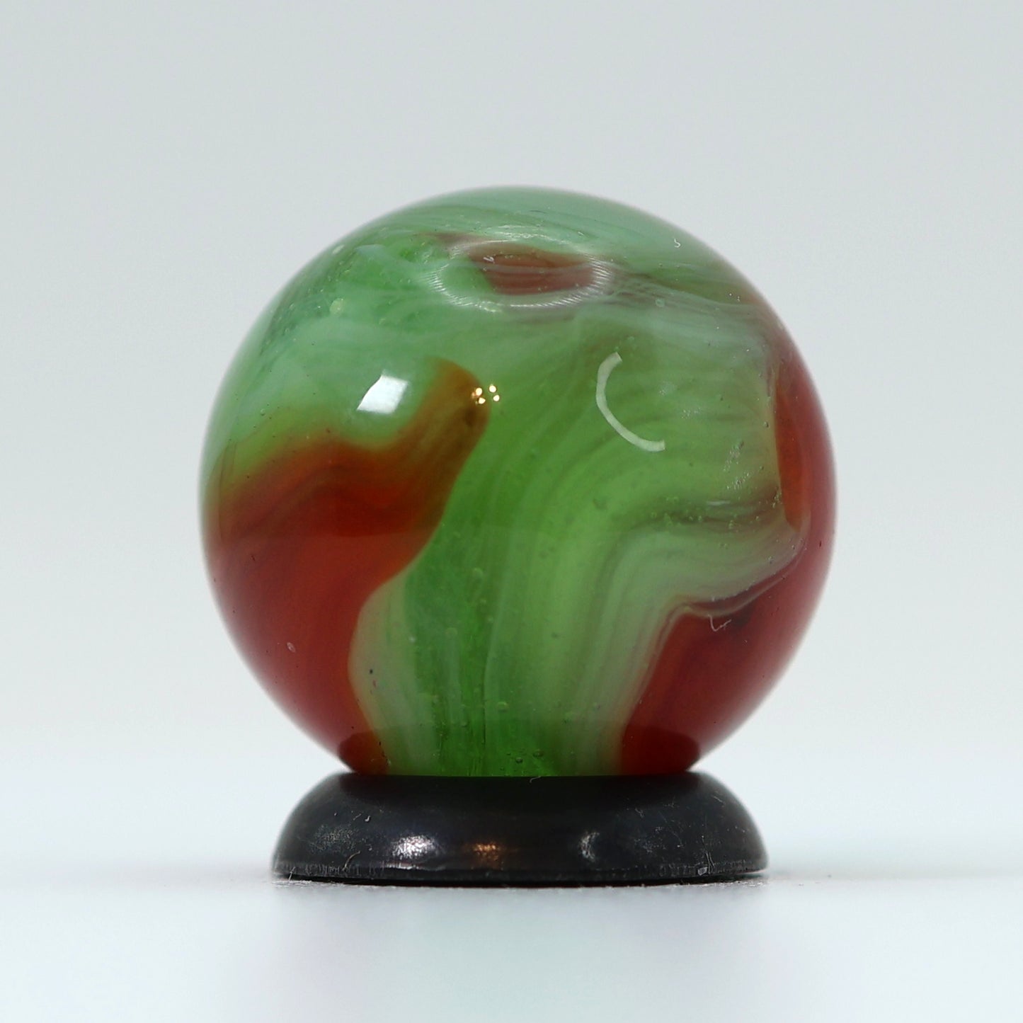 16.5mm SWIRL Marble Translucent green & red M-