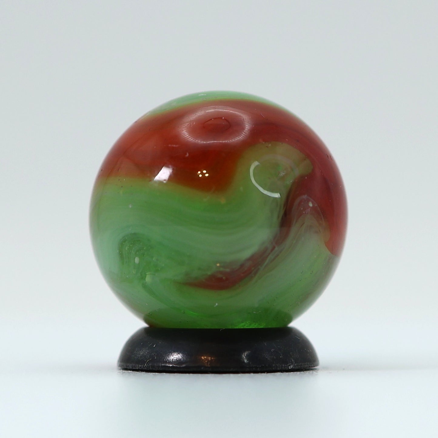 16.5mm SWIRL Marble Translucent green & red M-