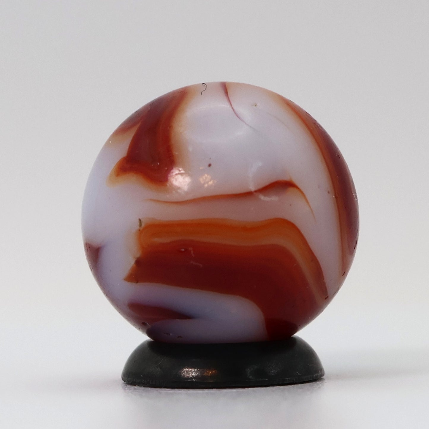 11/16" Swirl Marble - Nice Deep Red Ribbons NM-