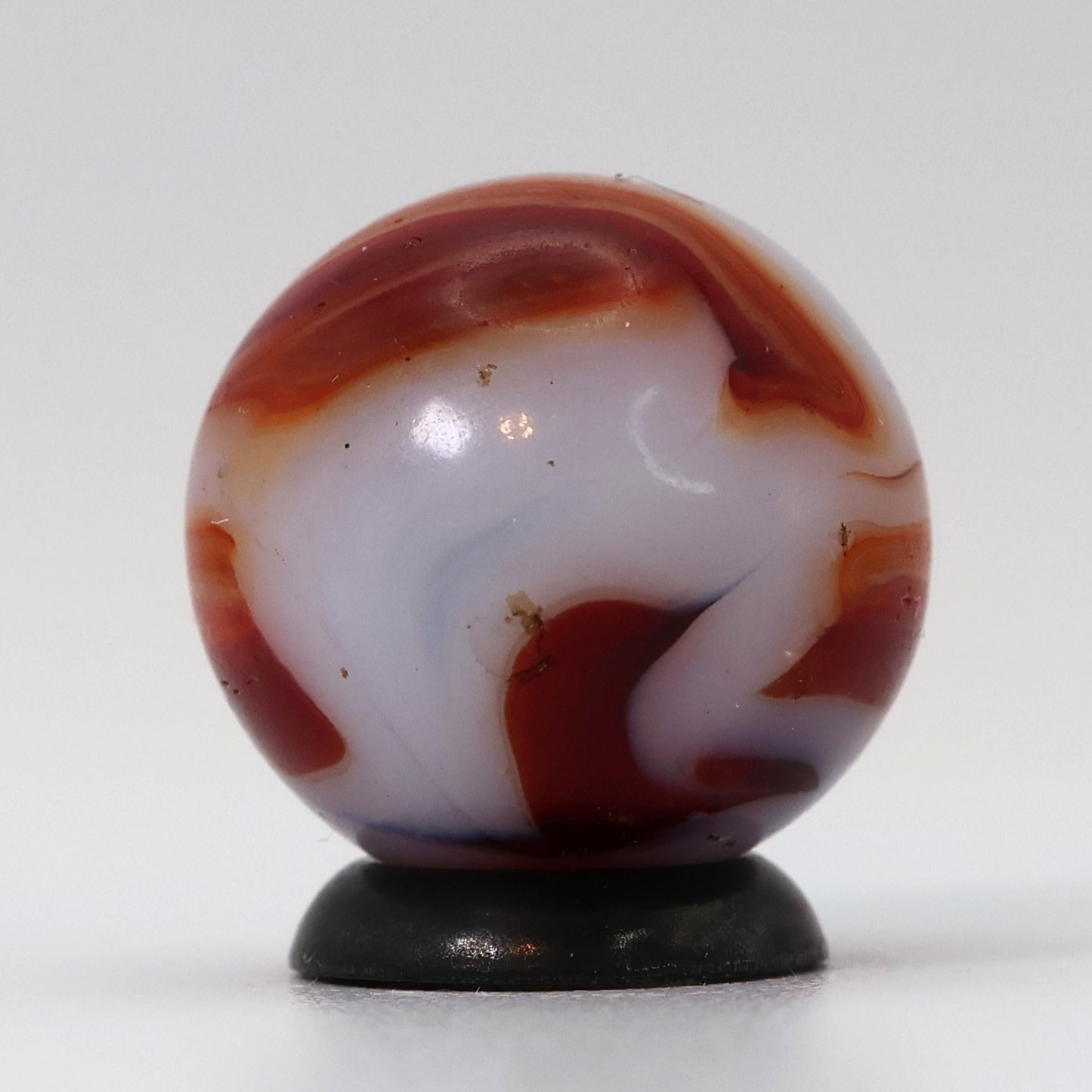 11/16" Swirl Marble - Nice Deep Red Ribbons NM-