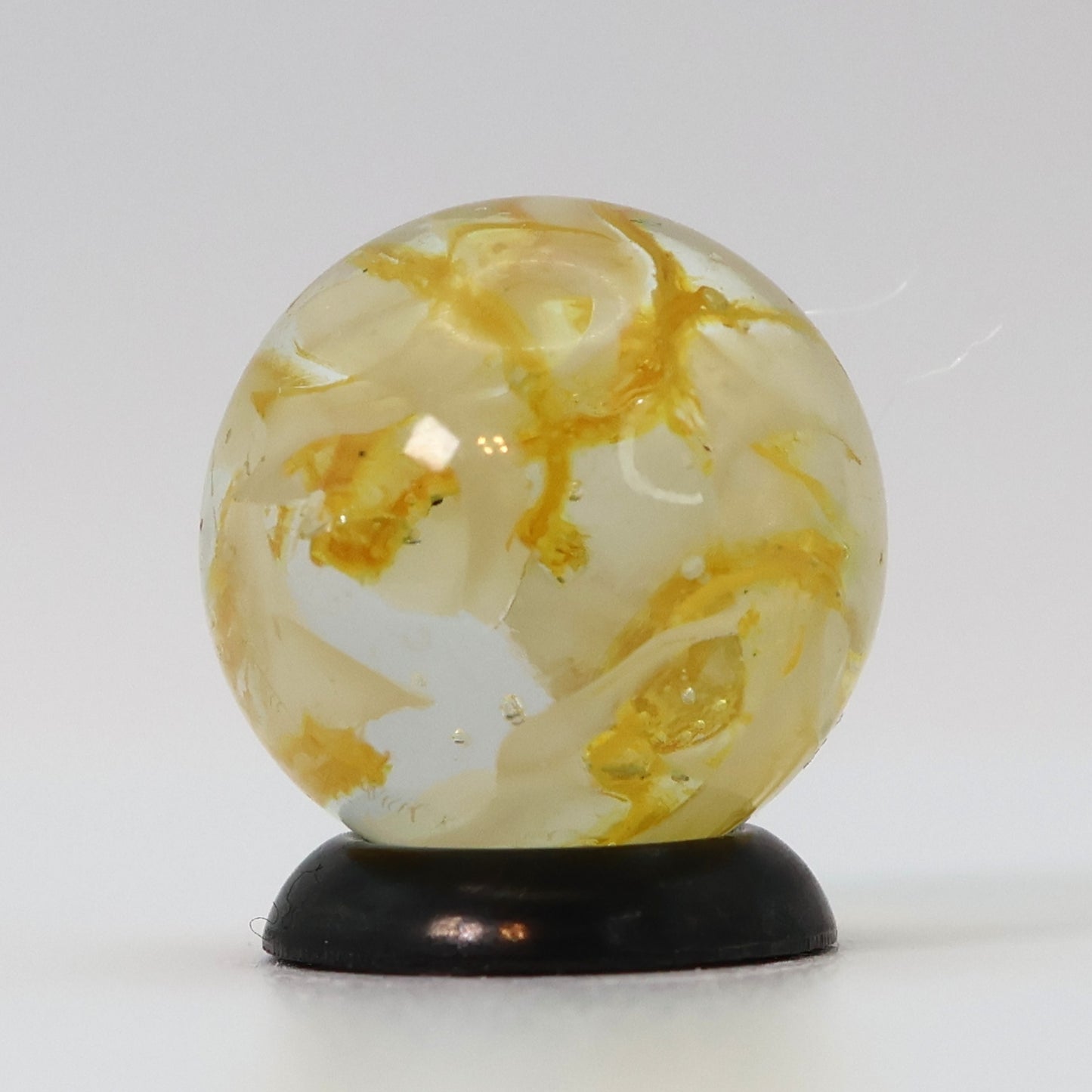 5/8" VINTAGE Veiligglas Marble Orange & White Ribbons UV MINT