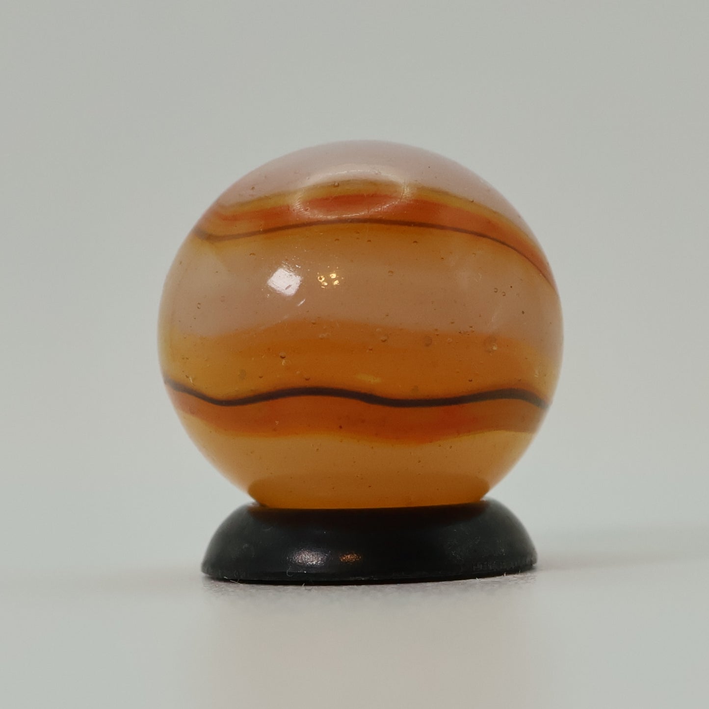 5/8" Peltier Rainbo Marble Orange w/horsehair of brown MINT