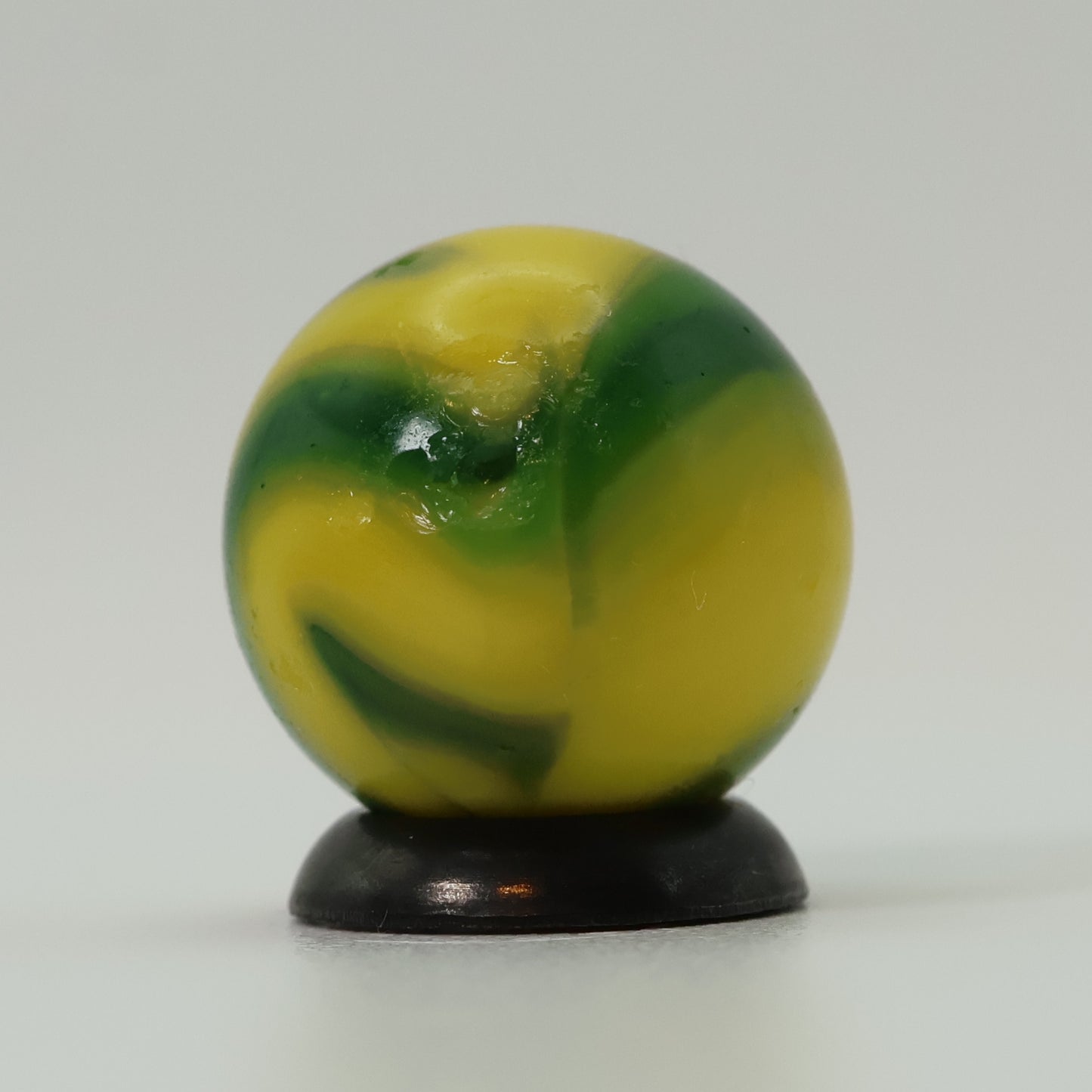 5/8" VTG Peltier NLR John Deere Swirl Marble NM-