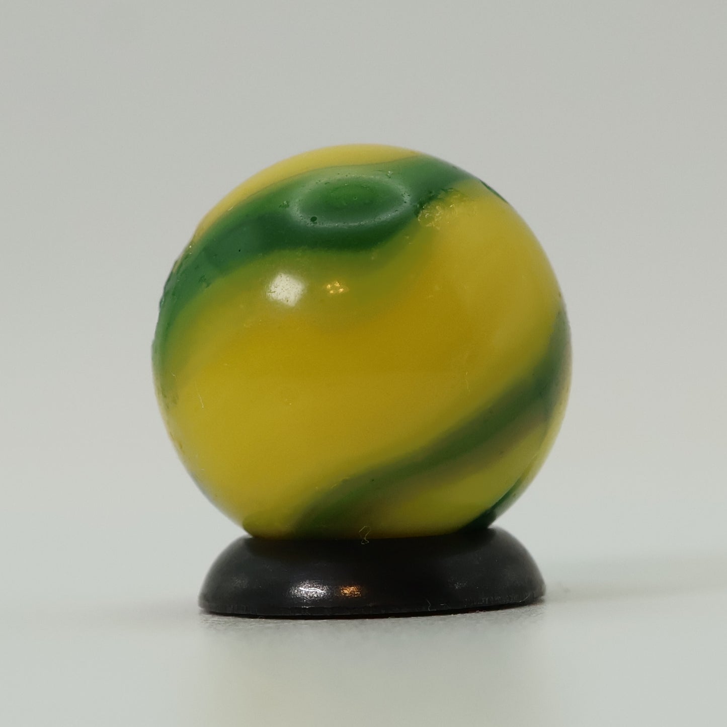 5/8" VTG Peltier NLR John Deere Swirl Marble NM-