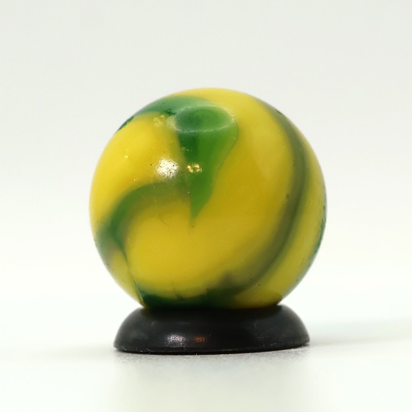 5/8" VTG Peltier NLR John Deere Swirl Marble NM-