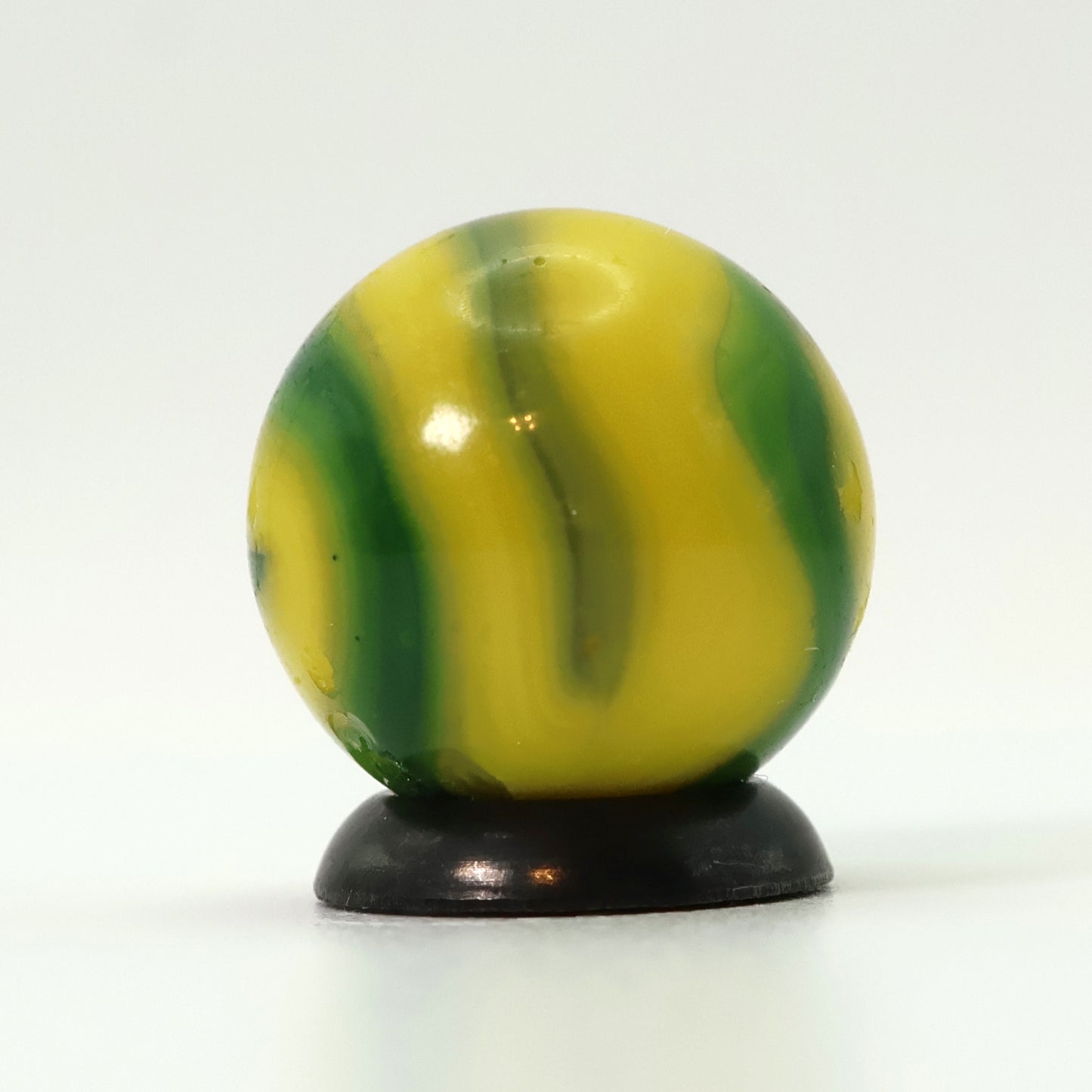 5/8" VTG Peltier NLR John Deere Swirl Marble NM-