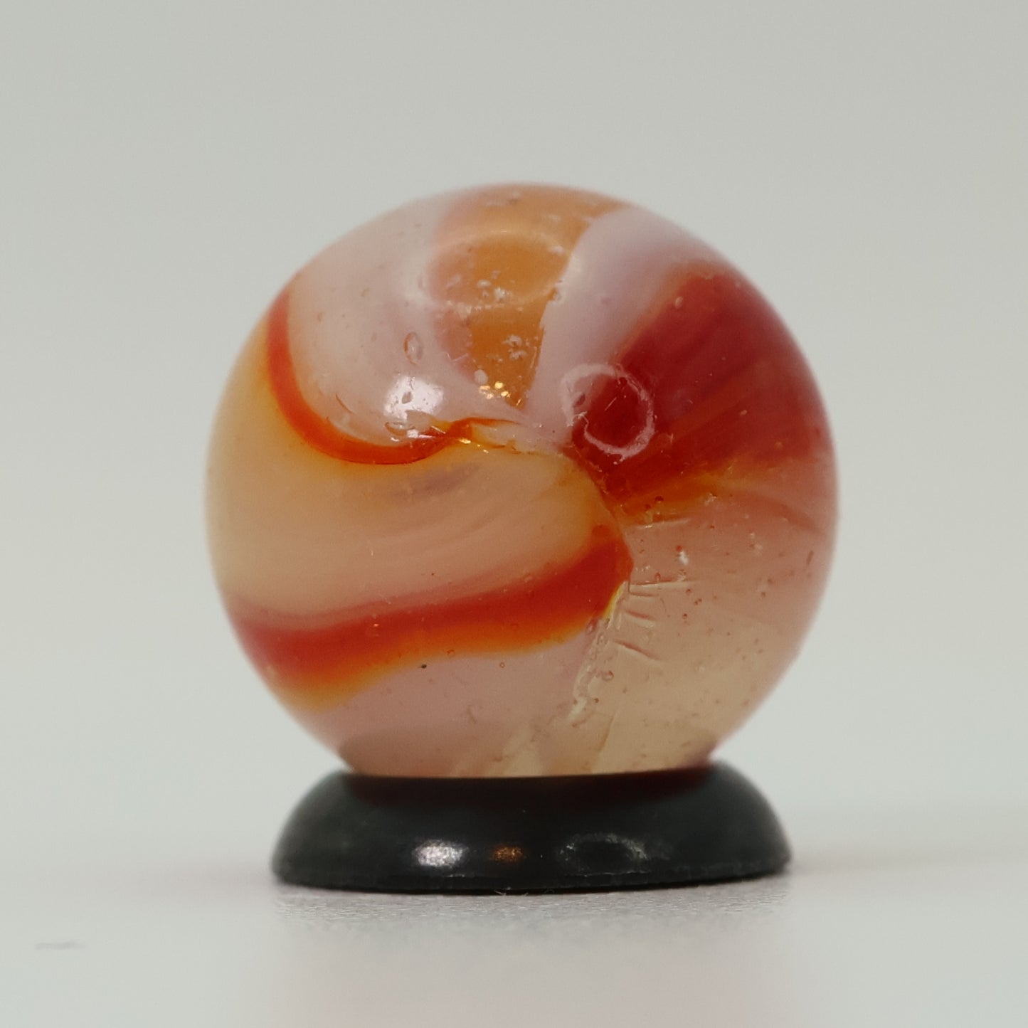 5/8" Peltier Clear Based Rainbo Marble Orange & Red Pronounced Seam UV MINT