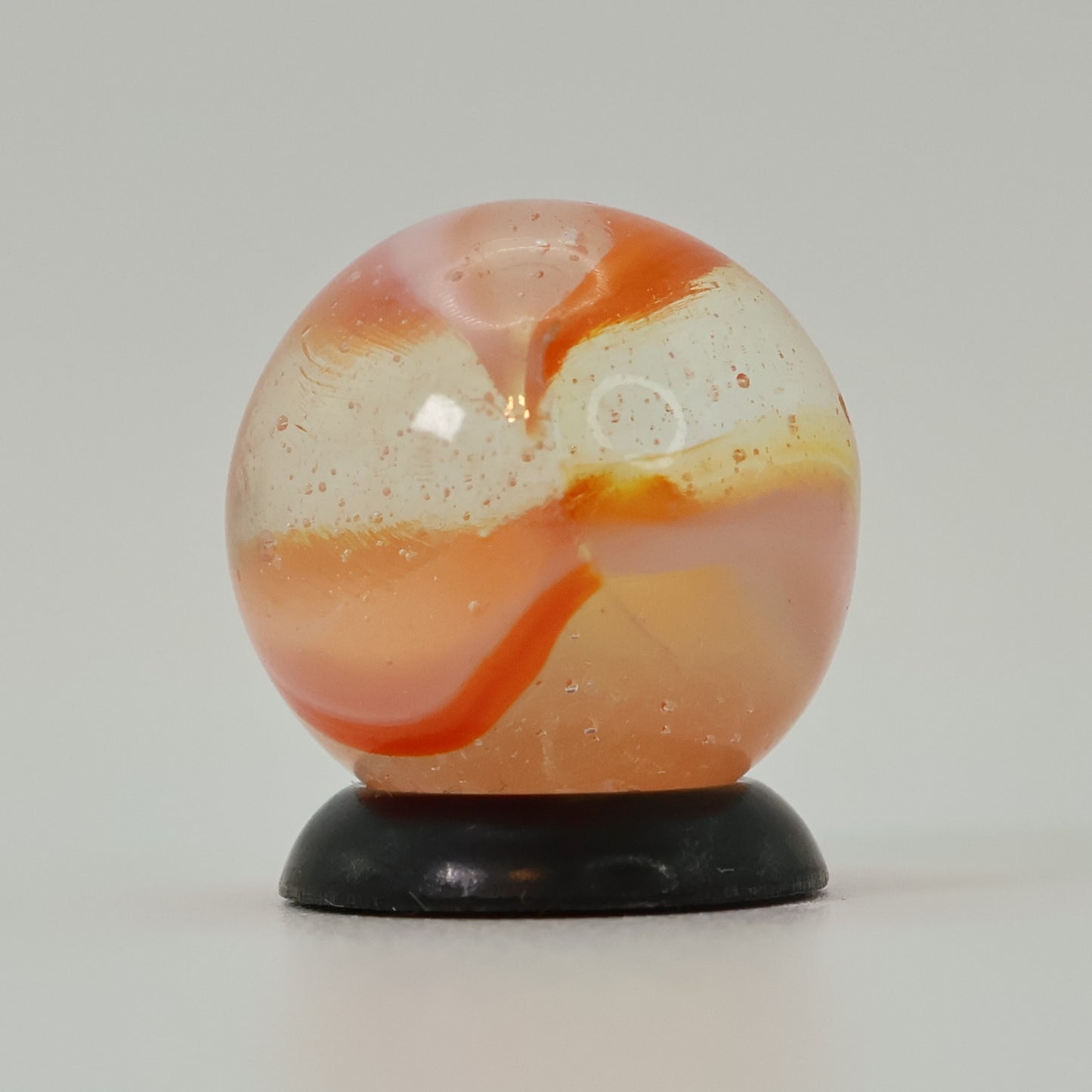 5/8" Peltier Clear Base Rainbo Marble Orange & White MINT UV