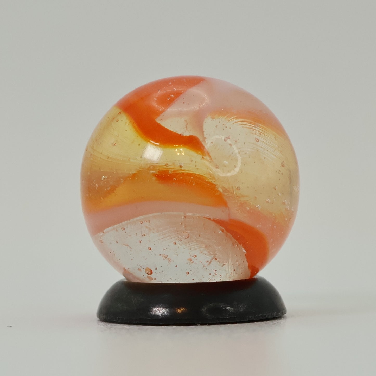 5/8" Peltier Clear Base Rainbo Marble Orange & White MINT UV