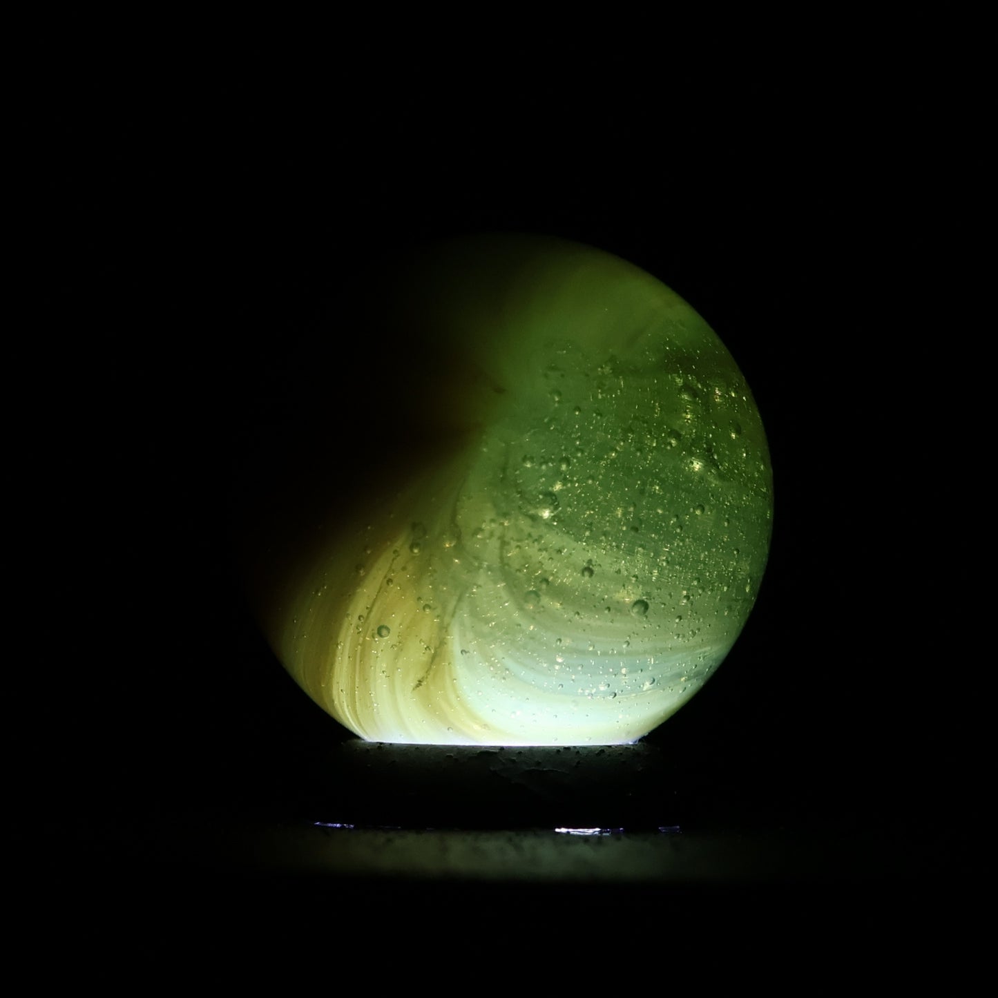 17.5mm Master Marble Sunburst - great colors! yellow green UV M-