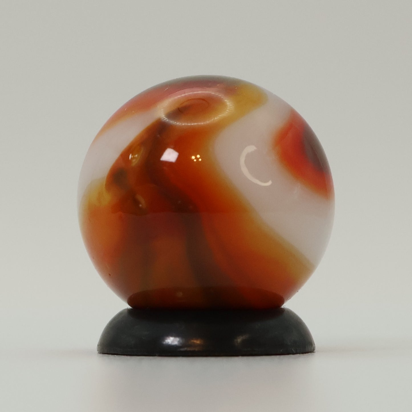 5/8" Vitro Agate Swirled All Red Marble NM+