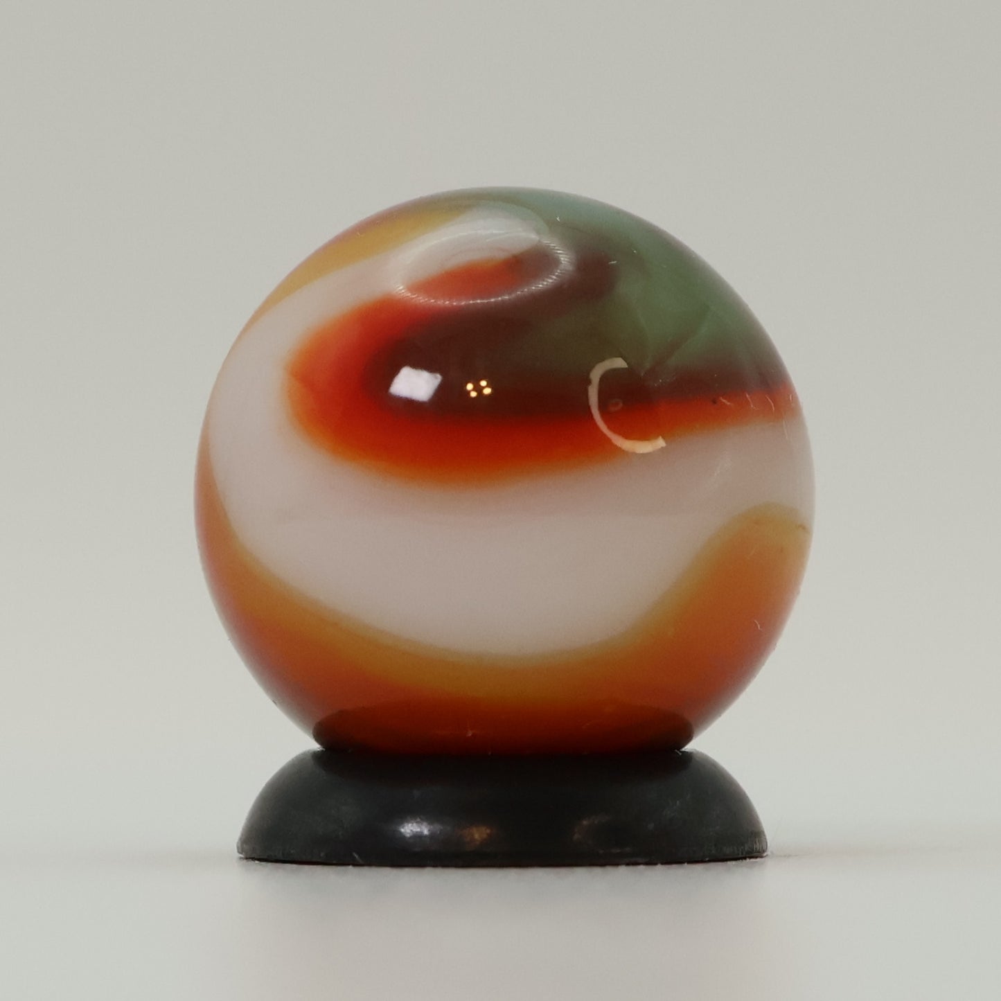 5/8" Vitro Agate Swirled All Red Marble NM+