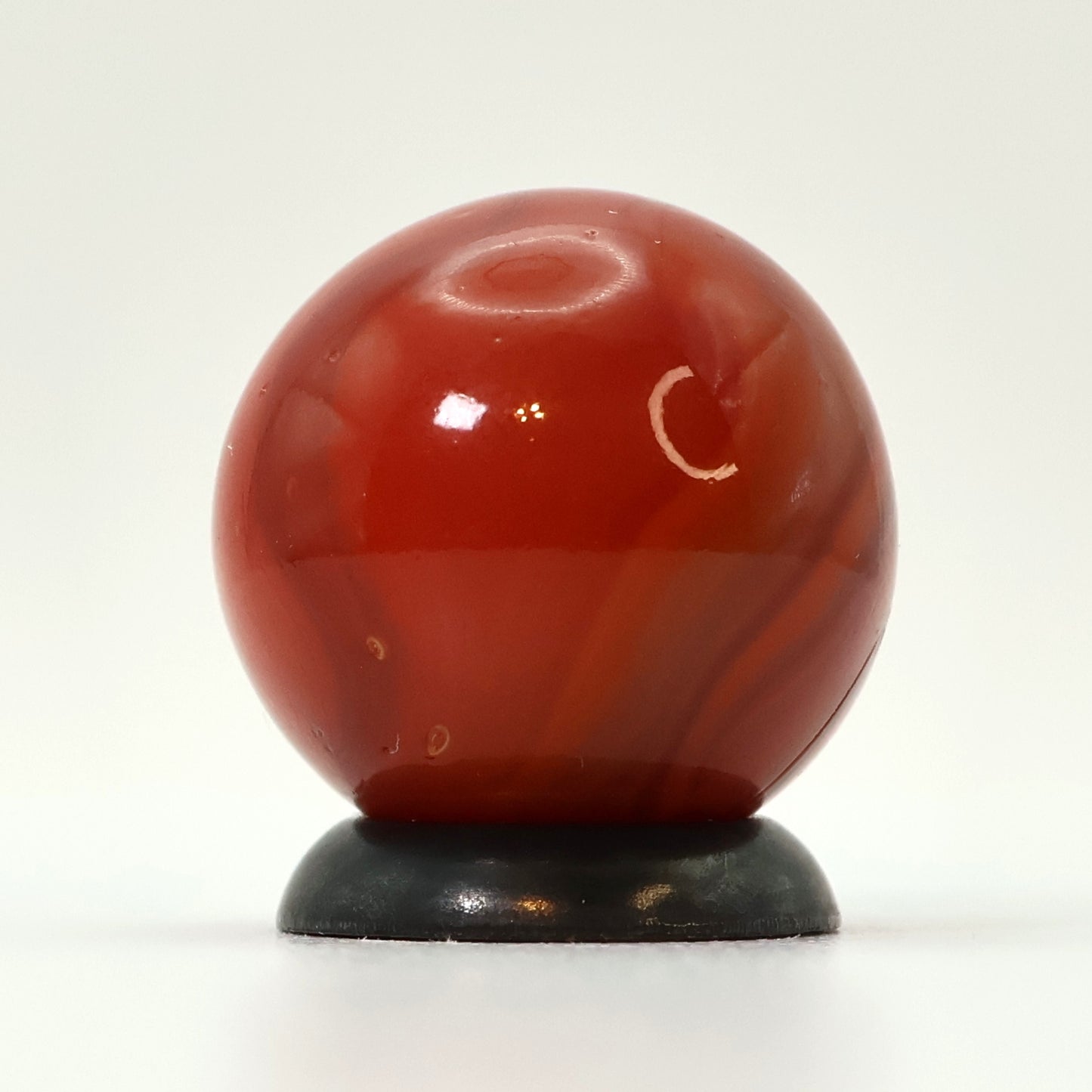 5/8" Swirl Marble Red on Red NM+