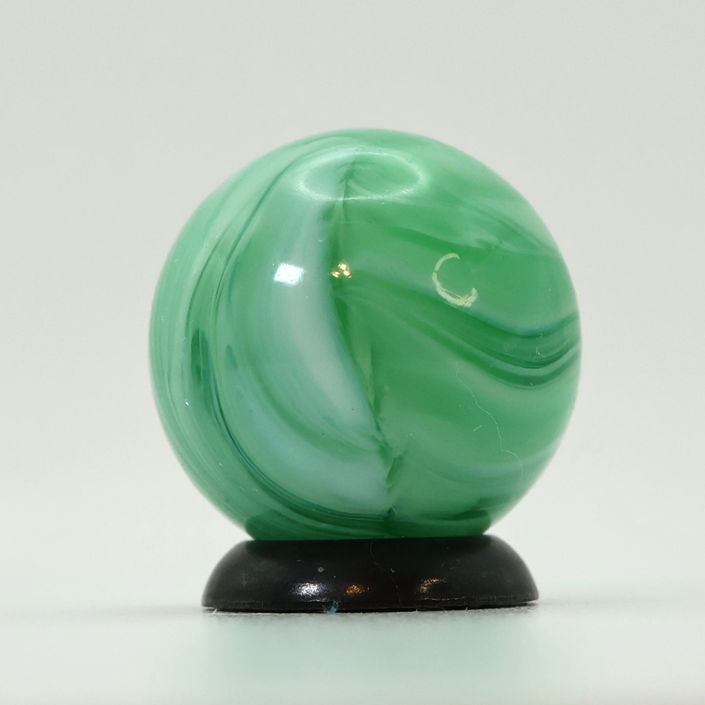 5/8" Mint Green Slag Marble NM+