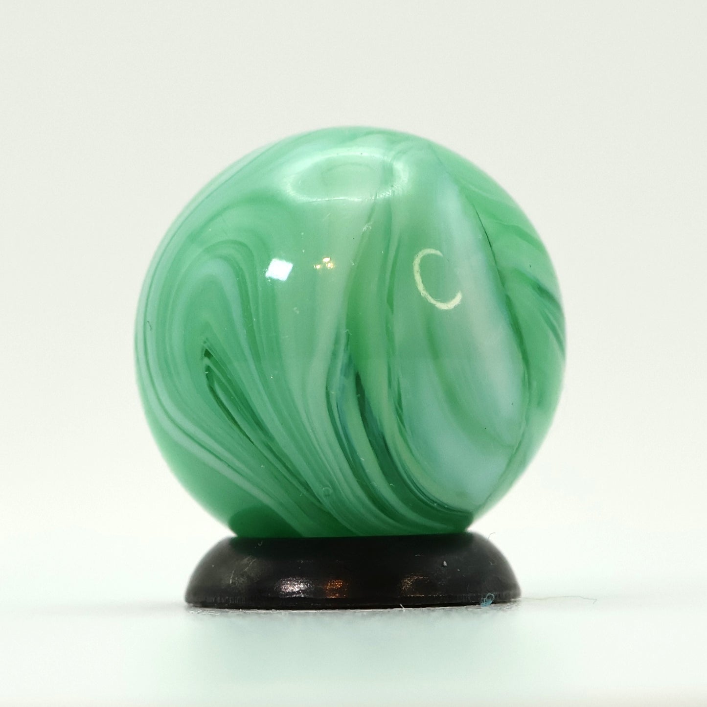 5/8" Mint Green Slag Marble NM+